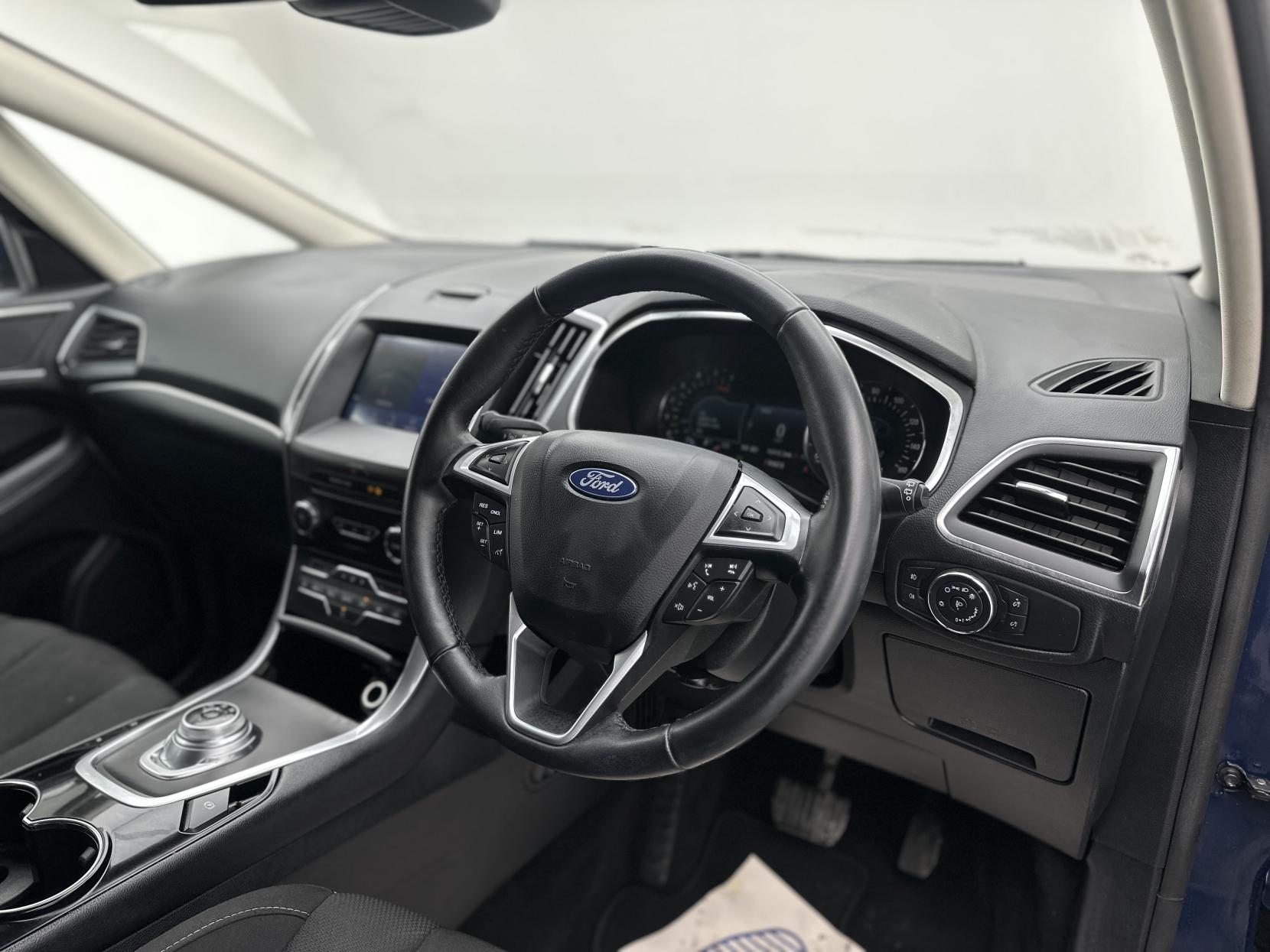 Ford S-Max 2.0 EcoBlue Titanium MPV 5dr Diesel Auto Euro 6 (s/s) (150 ps)