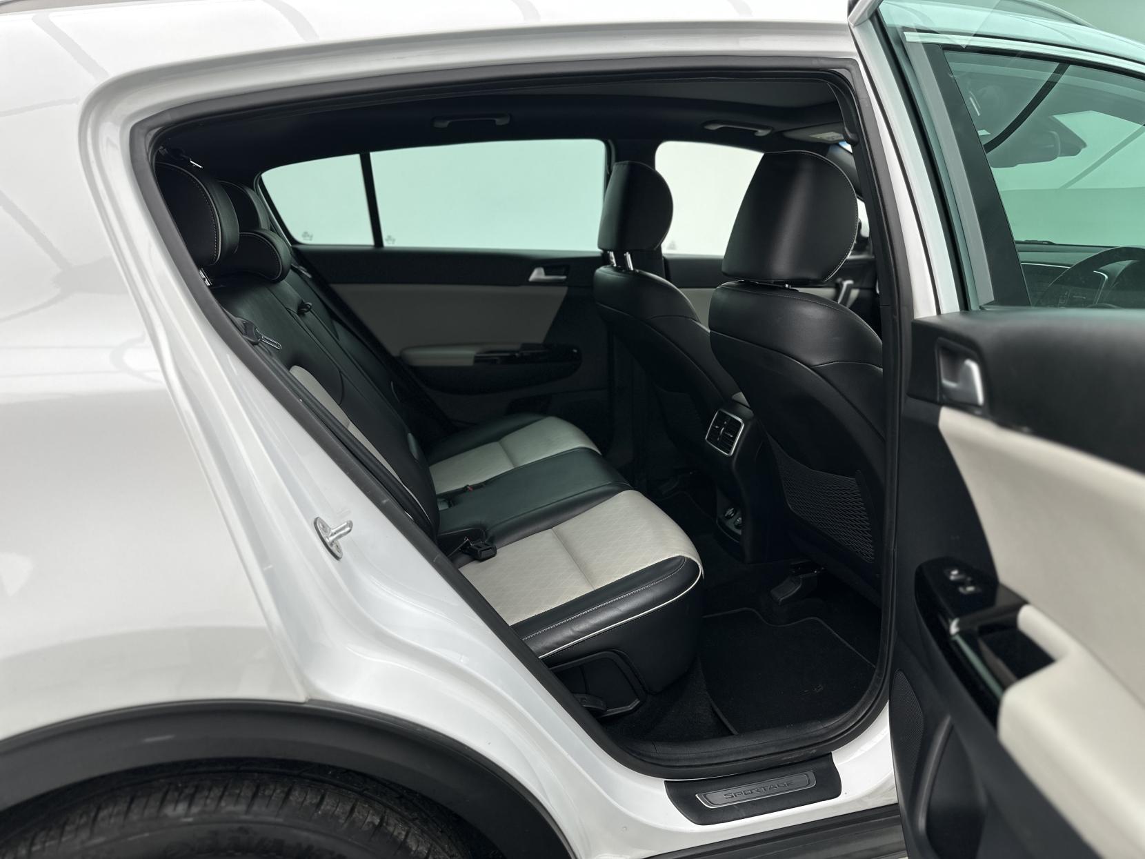 Kia Sportage 1.6 T-GDi GT-Line S SUV 5dr Petrol DCT AWD Euro 6 (174 bhp)