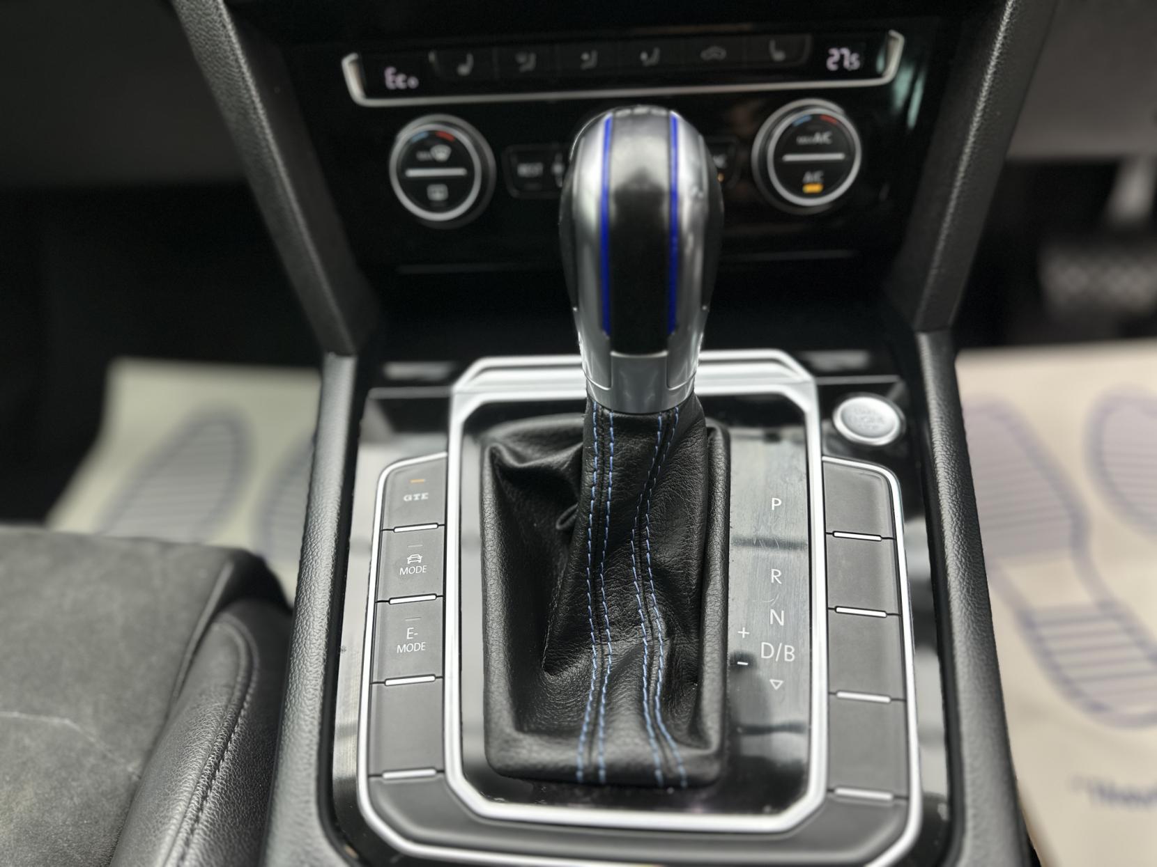 Volkswagen Passat 1.4 TSI GTE Estate 5dr Petrol Plug-in Hybrid DSG Euro 6 (s/s) (218 ps)