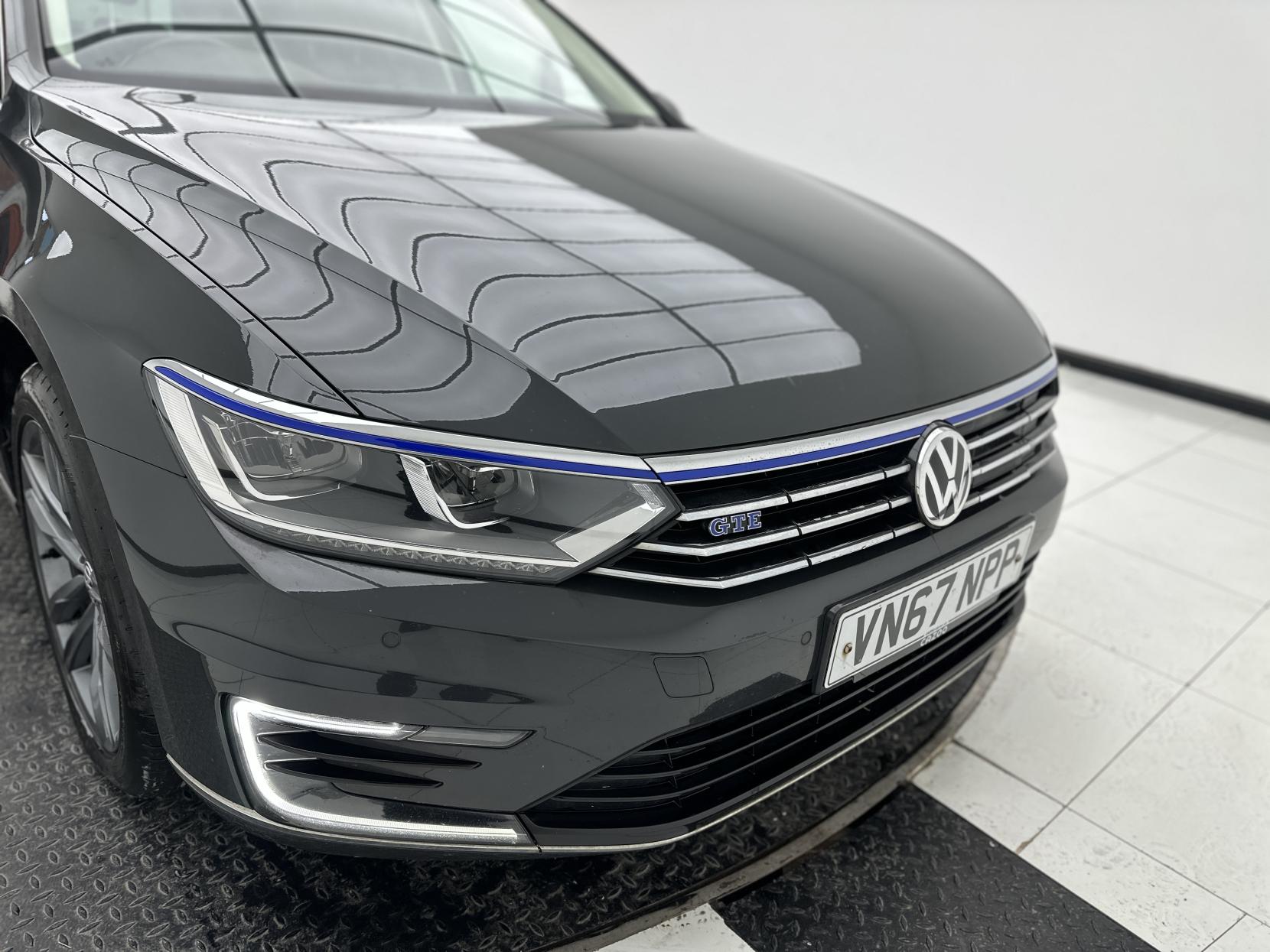 Volkswagen Passat 1.4 TSI GTE Estate 5dr Petrol Plug-in Hybrid DSG Euro 6 (s/s) (218 ps)