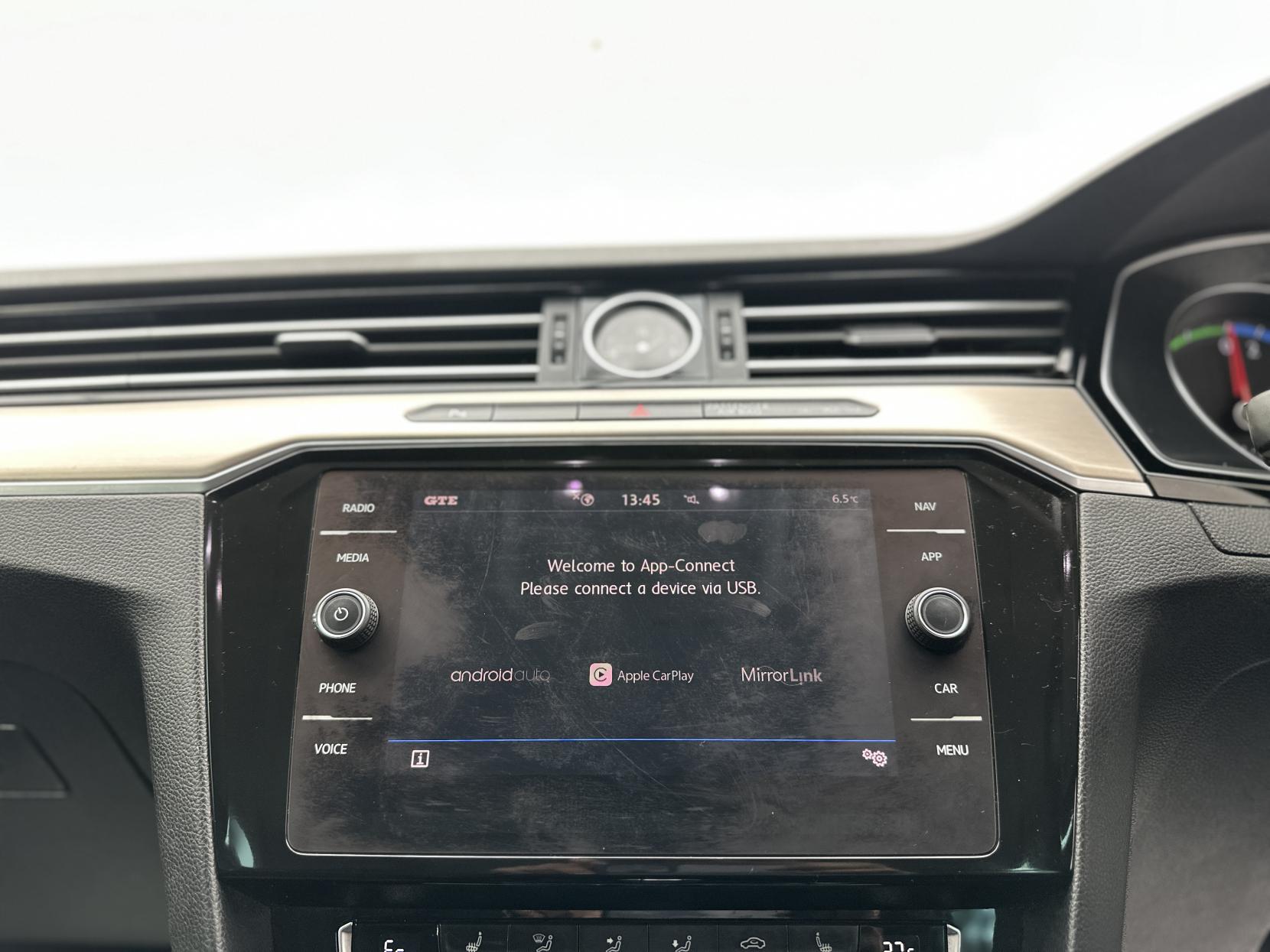 Volkswagen Passat 1.4 TSI GTE Estate 5dr Petrol Plug-in Hybrid DSG Euro 6 (s/s) (218 ps)