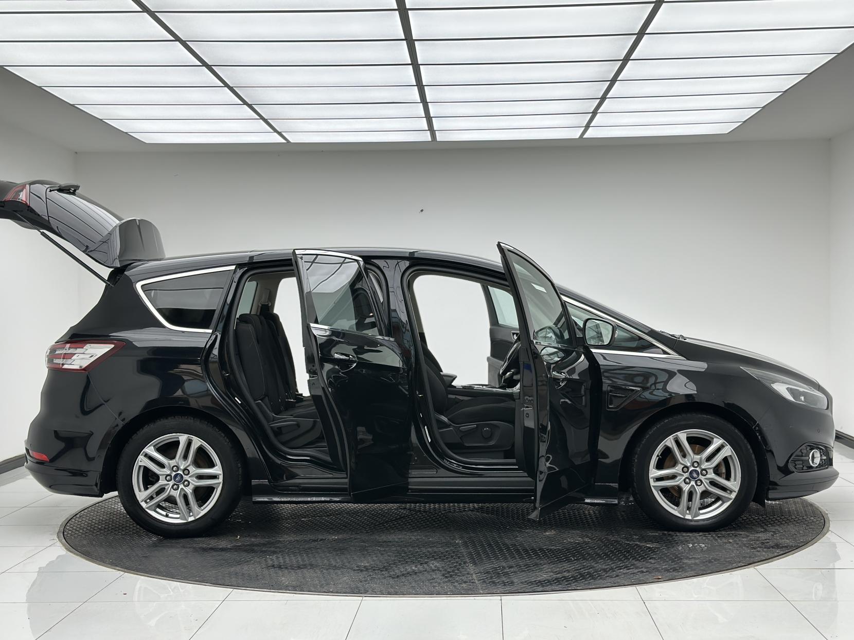 Ford S-Max 2.0 TDCi Titanium Sport MPV 5dr Diesel Powershift Euro 6 (s/s) (180 ps)