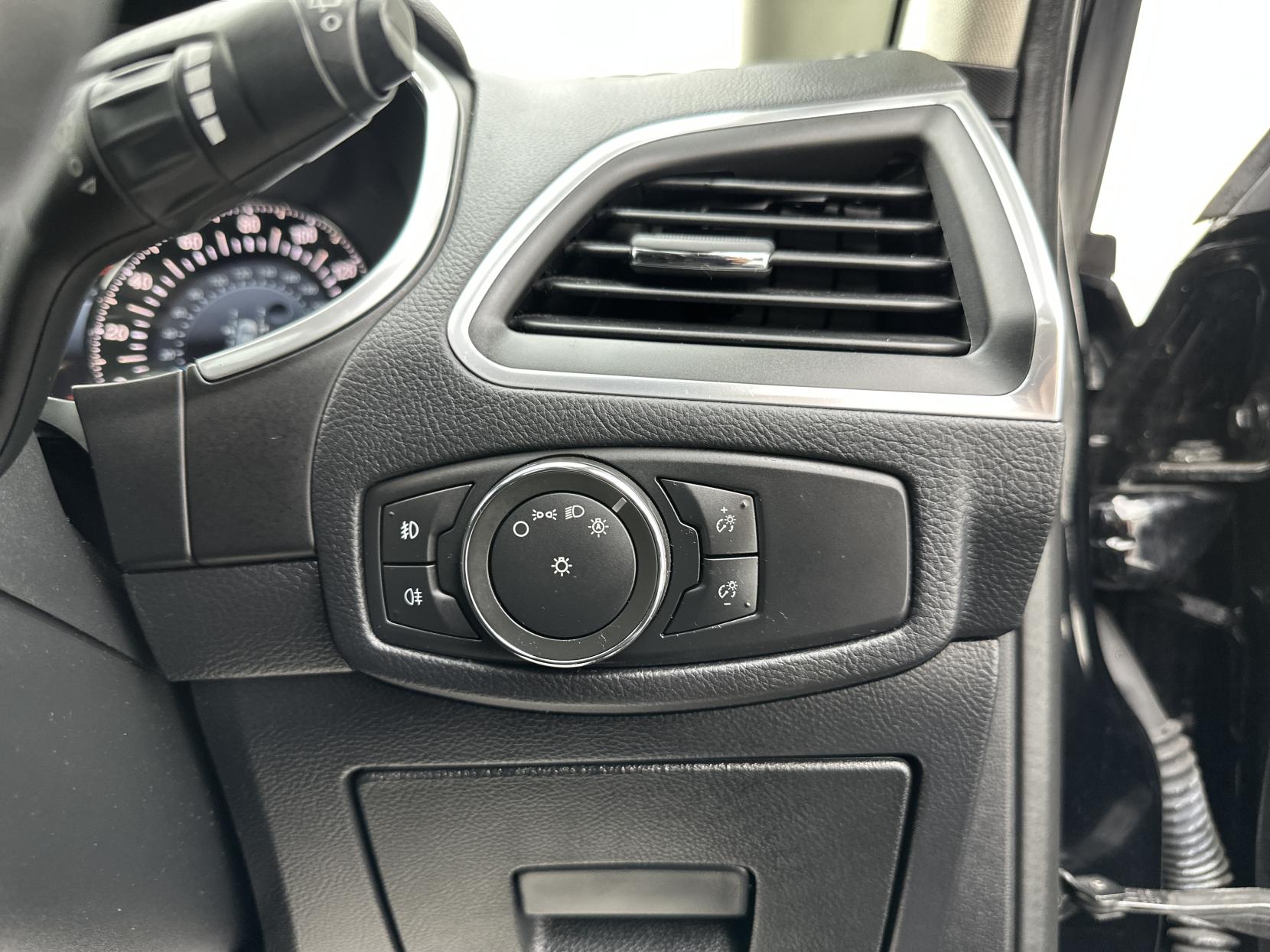 Ford S-Max 2.0 TDCi Titanium Sport MPV 5dr Diesel Powershift Euro 6 (s/s) (180 ps)