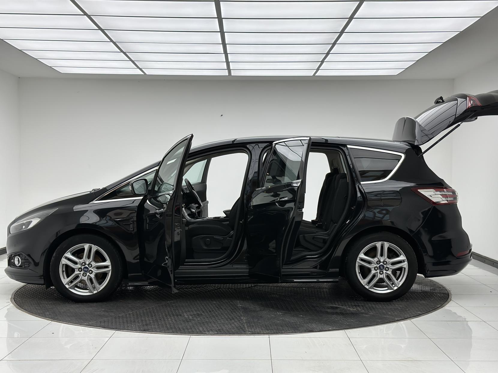 Ford S-Max 2.0 TDCi Titanium Sport MPV 5dr Diesel Powershift Euro 6 (s/s) (180 ps)