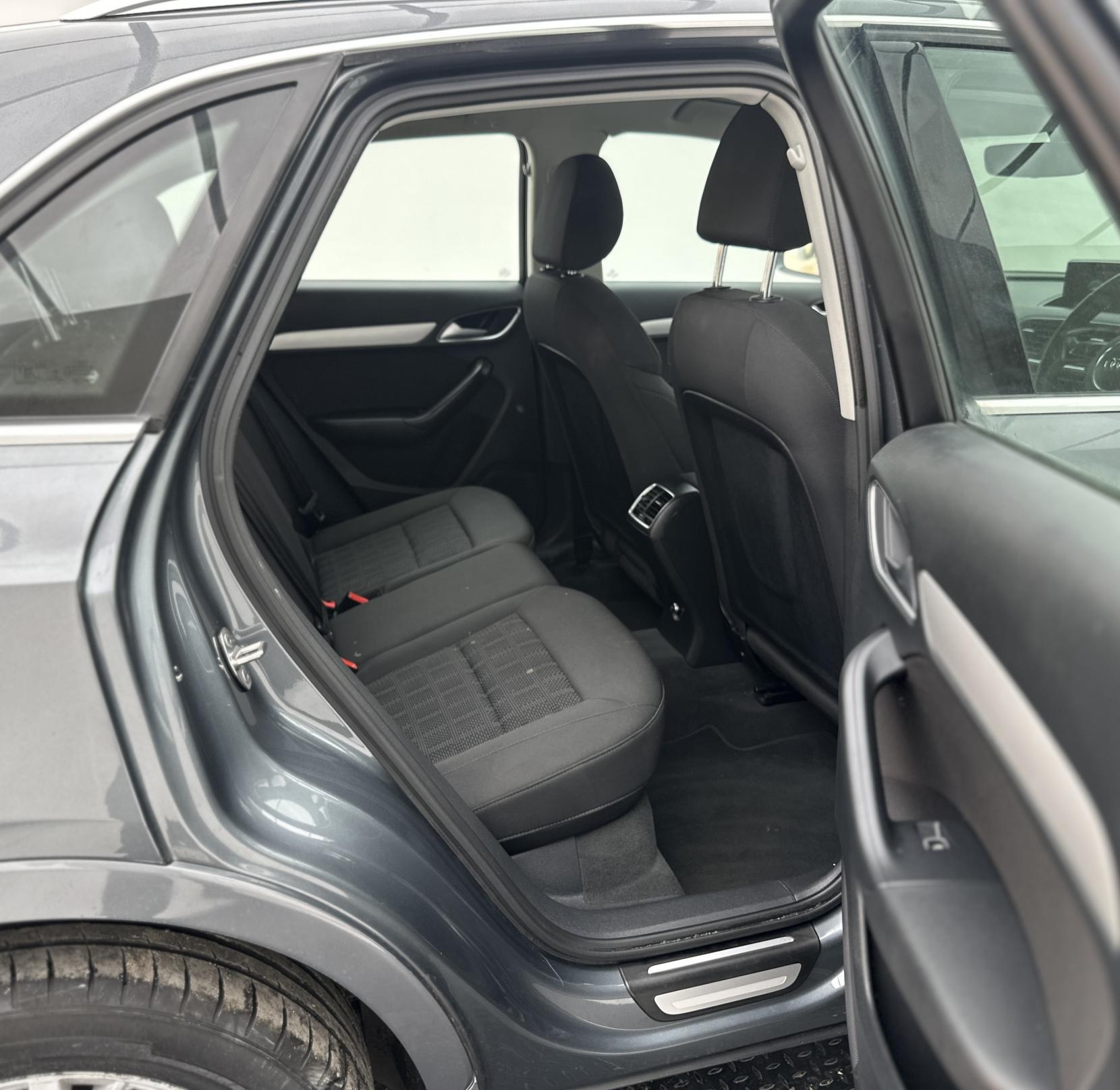 Audi Q3 1.4 TFSI CoD Sport SUV 5dr Petrol S Tronic Euro 6 (s/s) (150 ps)