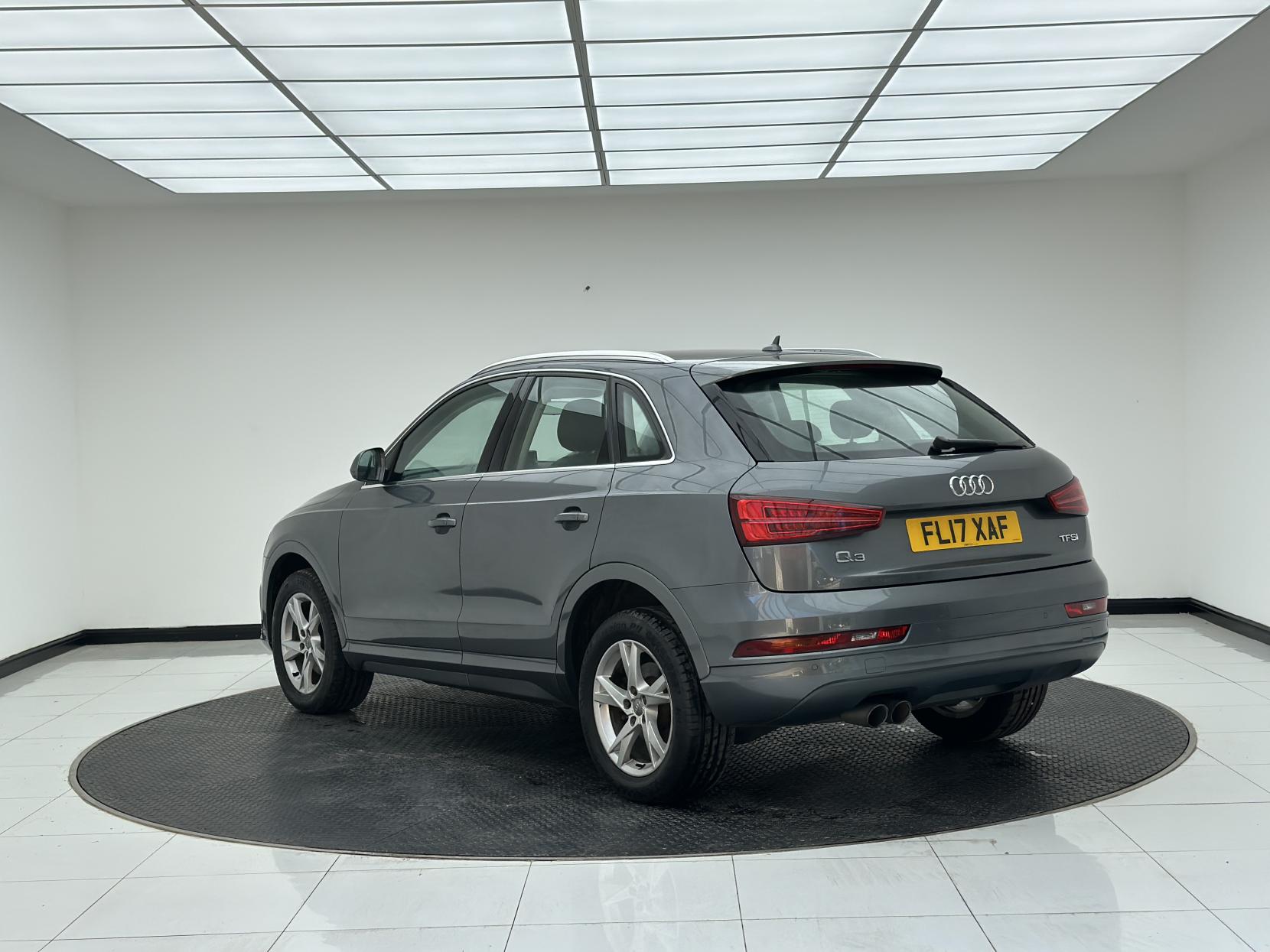 Audi Q3 1.4 TFSI CoD Sport SUV 5dr Petrol S Tronic Euro 6 (s/s) (150 ps)