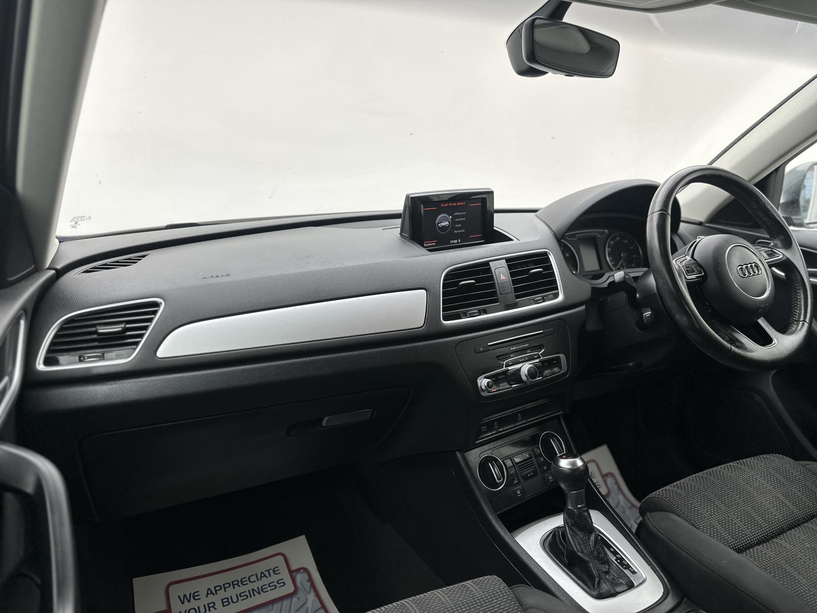 Audi Q3 1.4 TFSI CoD Sport SUV 5dr Petrol S Tronic Euro 6 (s/s) (150 ps)
