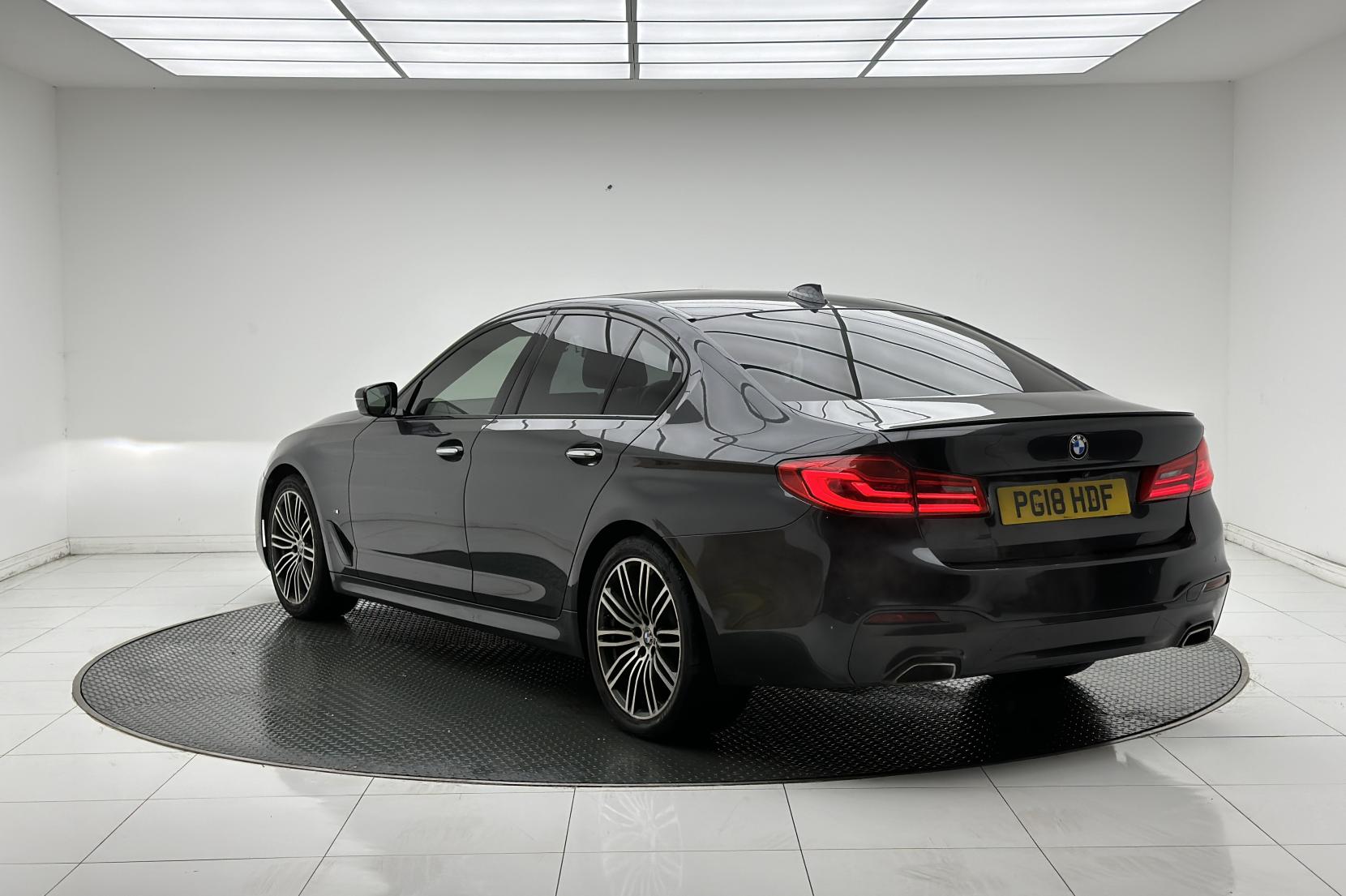 BMW 5 Series 2.0 520d M Sport Saloon 4dr Diesel Auto xDrive Euro 6 (s/s) (190 ps)