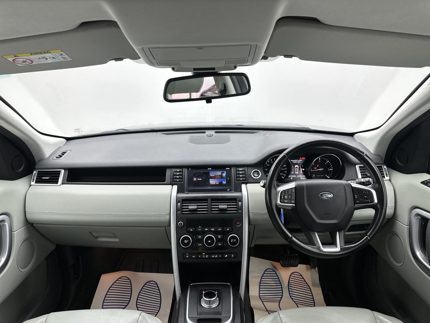 Land Rover Discovery Sport 2.0 TD4 SE SUV 5dr Diesel Auto 4WD Euro 6 (s/s) (180 ps)