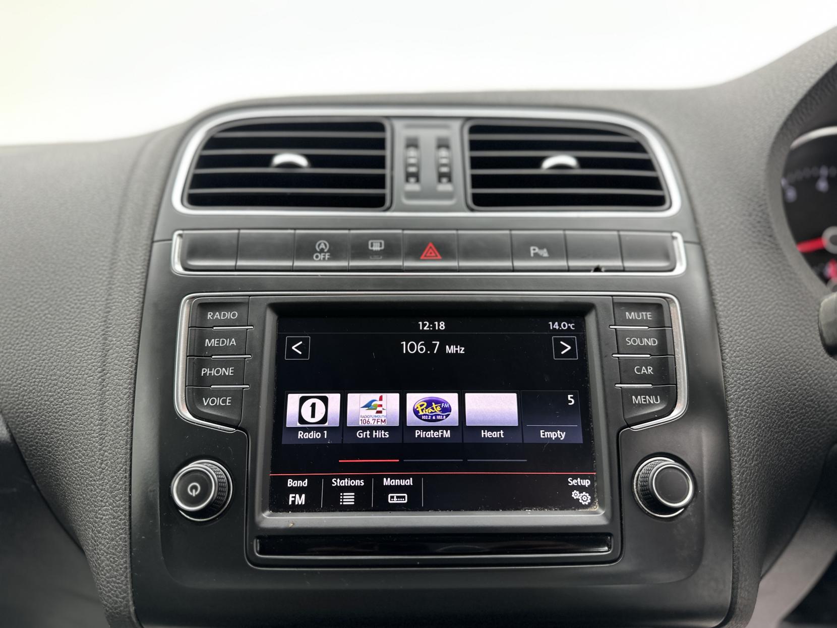 Volkswagen Polo 1.2 TSI BlueMotion Tech SE Hatchback 5dr Petrol Manual Euro 6 (s/s) (90 ps)