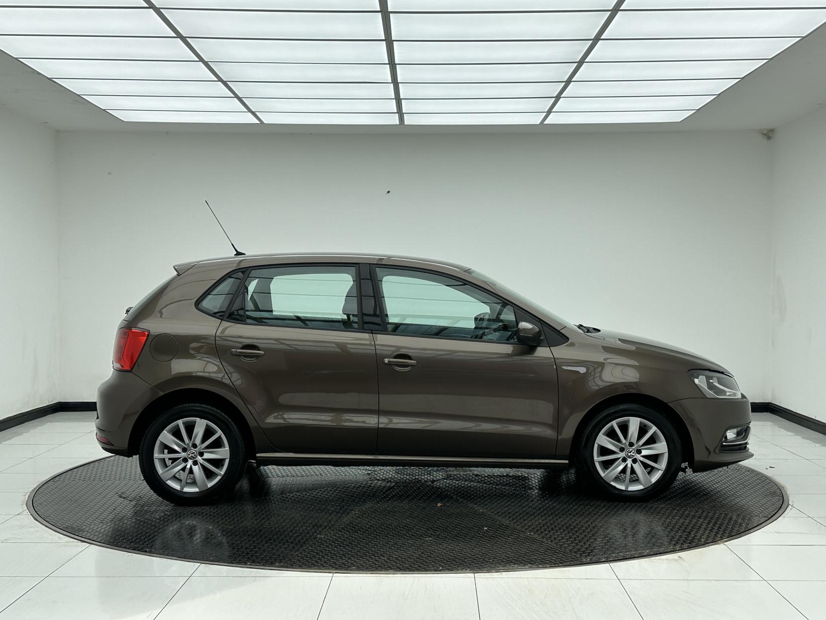 Volkswagen Polo 1.2 TSI BlueMotion Tech SE Hatchback 5dr Petrol Manual Euro 6 (s/s) (90 ps)