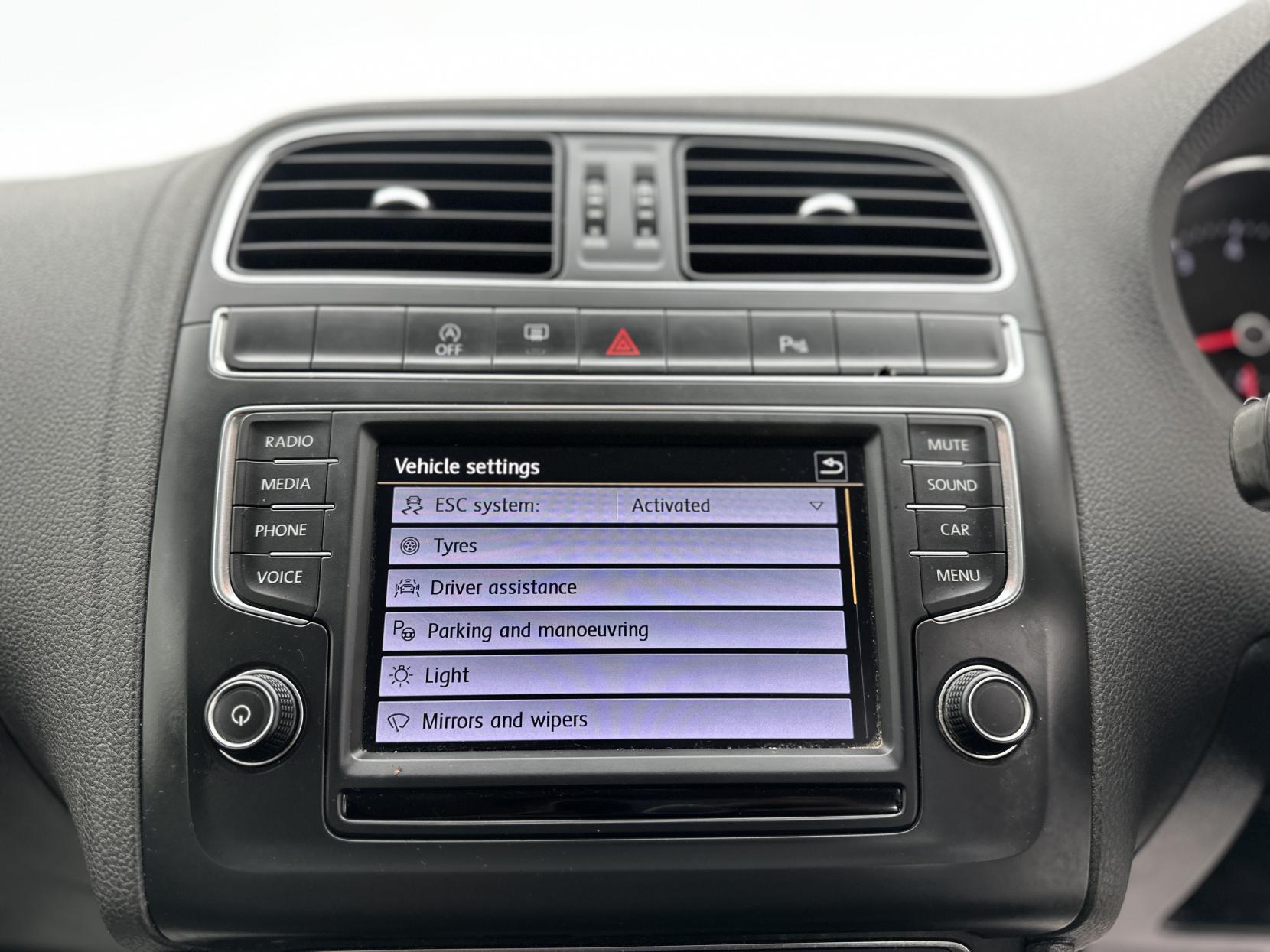 Volkswagen Polo 1.2 TSI BlueMotion Tech SE Hatchback 5dr Petrol Manual Euro 6 (s/s) (90 ps)