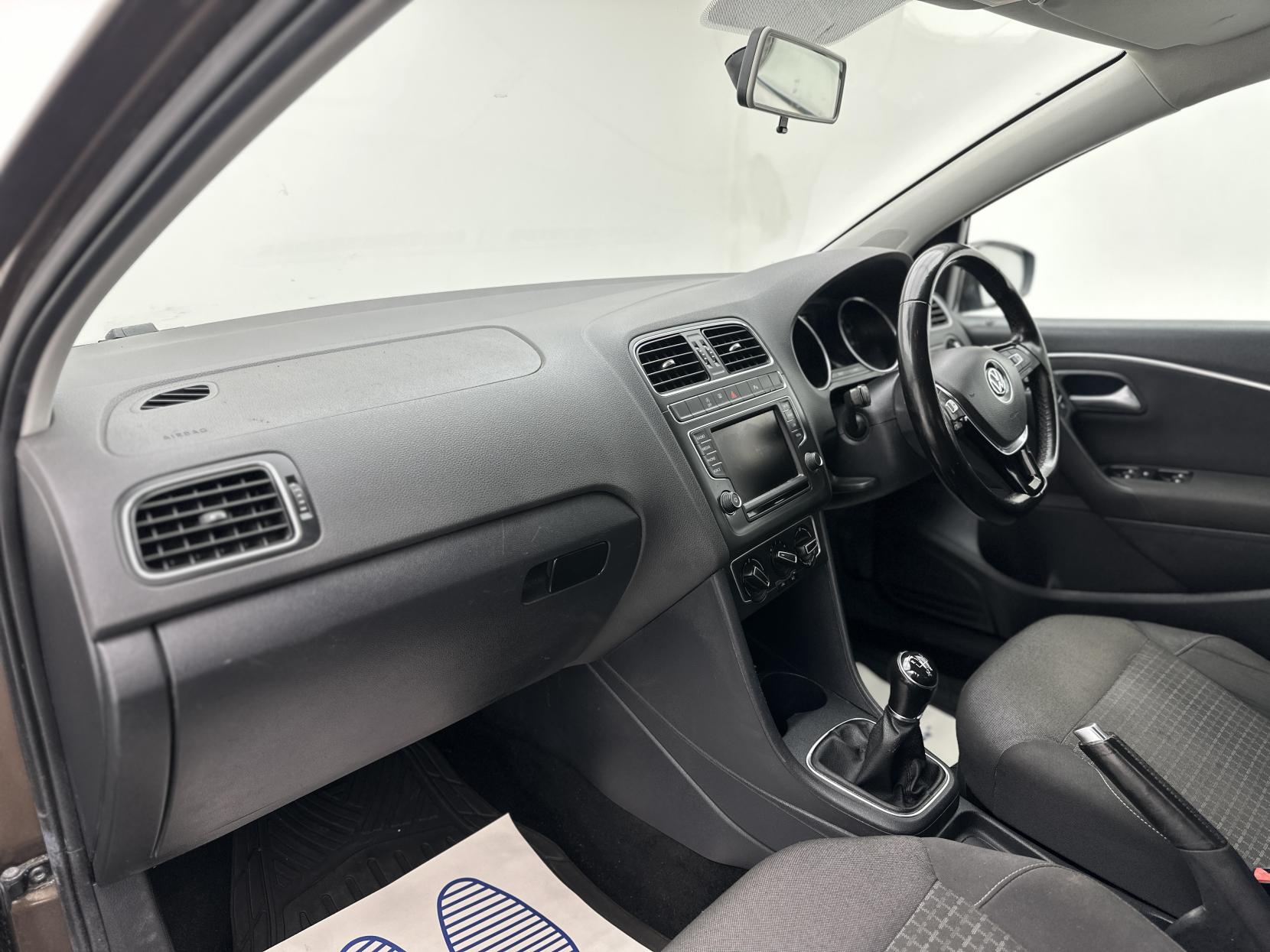 Volkswagen Polo 1.2 TSI BlueMotion Tech SE Hatchback 5dr Petrol Manual Euro 6 (s/s) (90 ps)