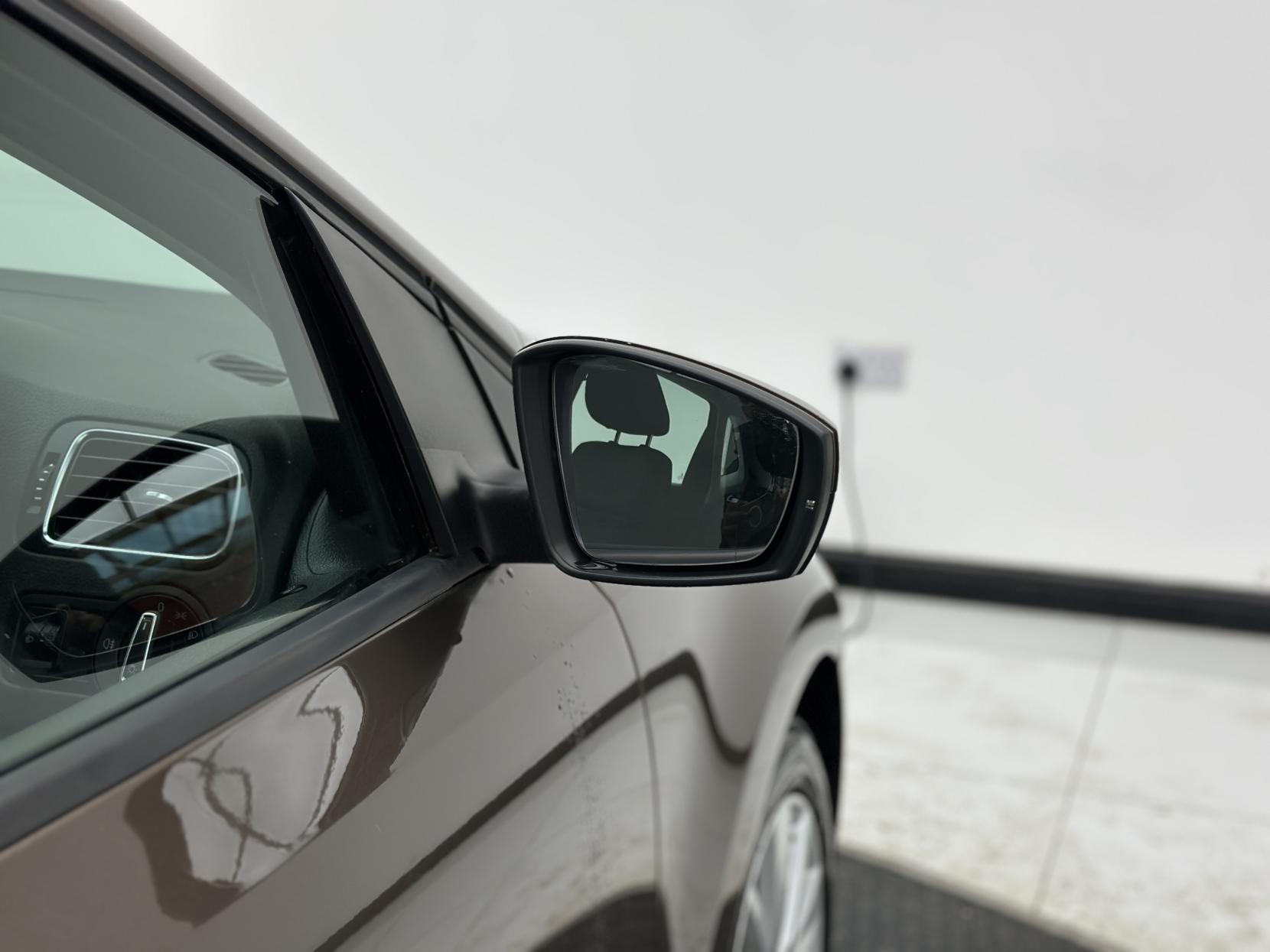 Volkswagen Polo 1.2 TSI BlueMotion Tech SE Hatchback 5dr Petrol Manual Euro 6 (s/s) (90 ps)