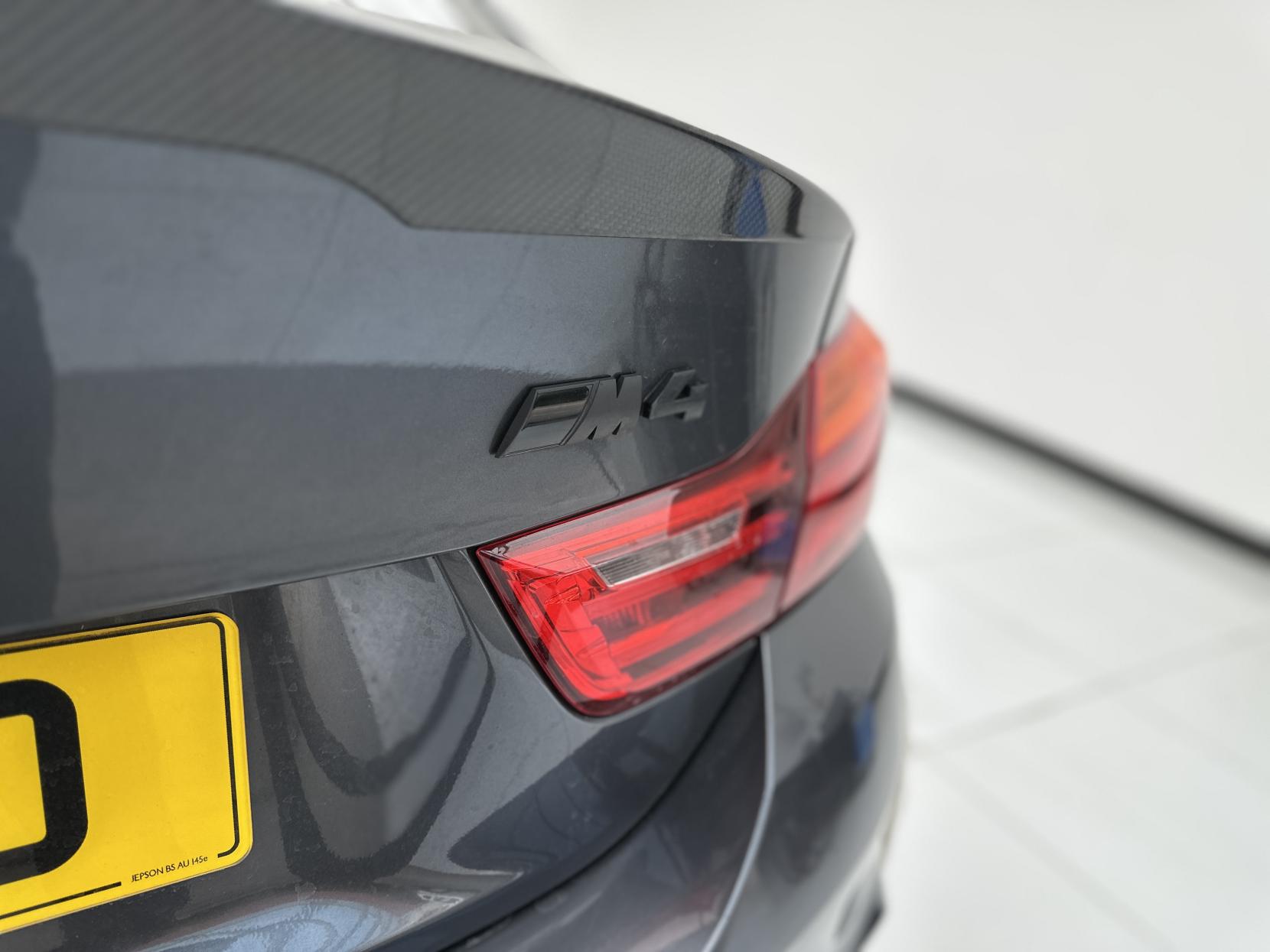 BMW M4 3.0 BiTurbo Coupe 2dr Petrol DCT Euro 6 (s/s) (431 ps)