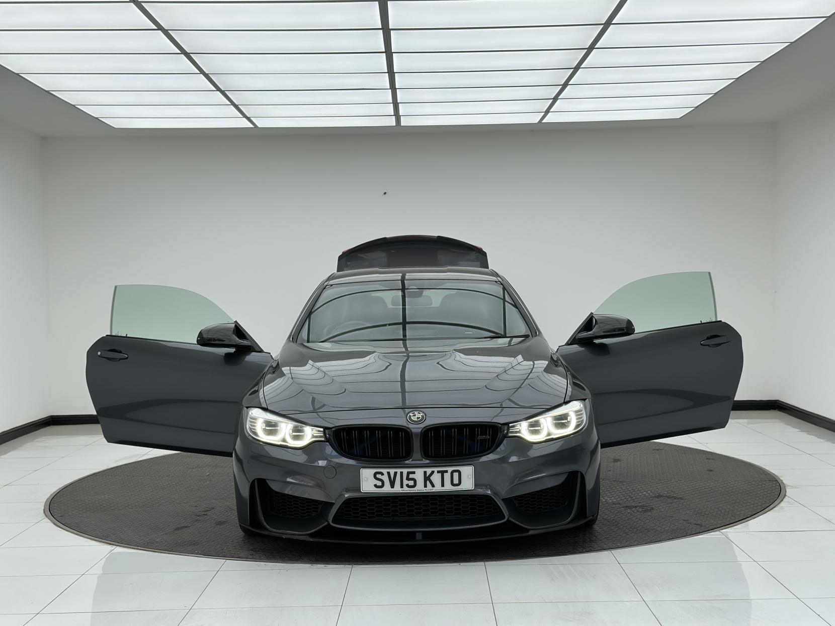 BMW M4 3.0 BiTurbo Coupe 2dr Petrol DCT Euro 6 (s/s) (431 ps)