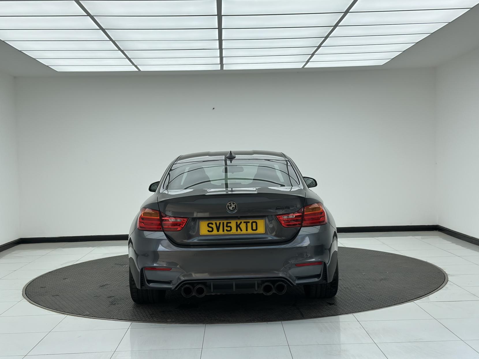 BMW M4 3.0 BiTurbo Coupe 2dr Petrol DCT Euro 6 (s/s) (431 ps)
