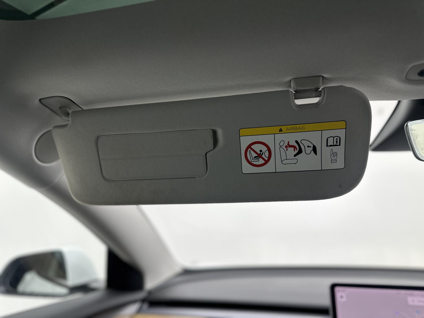 Tesla Model 3 Standard Range Plus Saloon 4dr Electric Auto RWD (241 bhp)