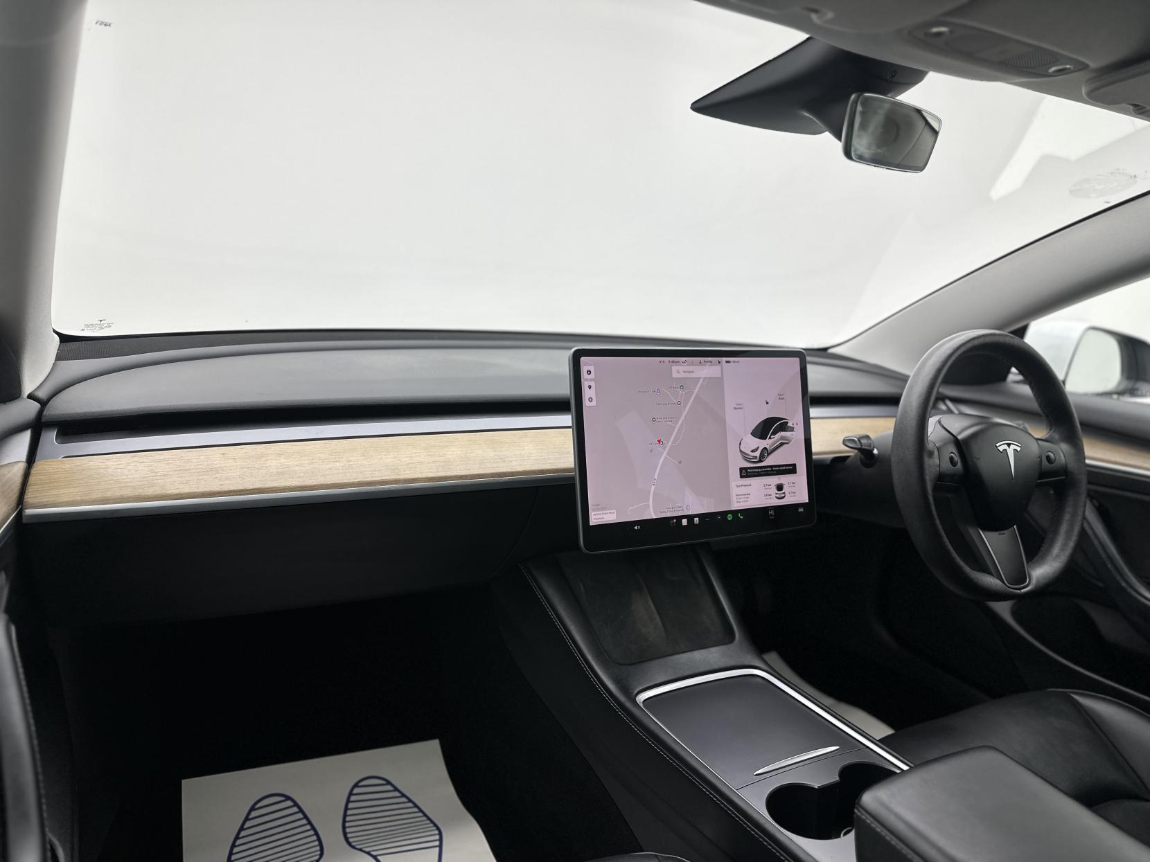 Tesla Model 3 Standard Range Plus Saloon 4dr Electric Auto RWD (241 bhp)