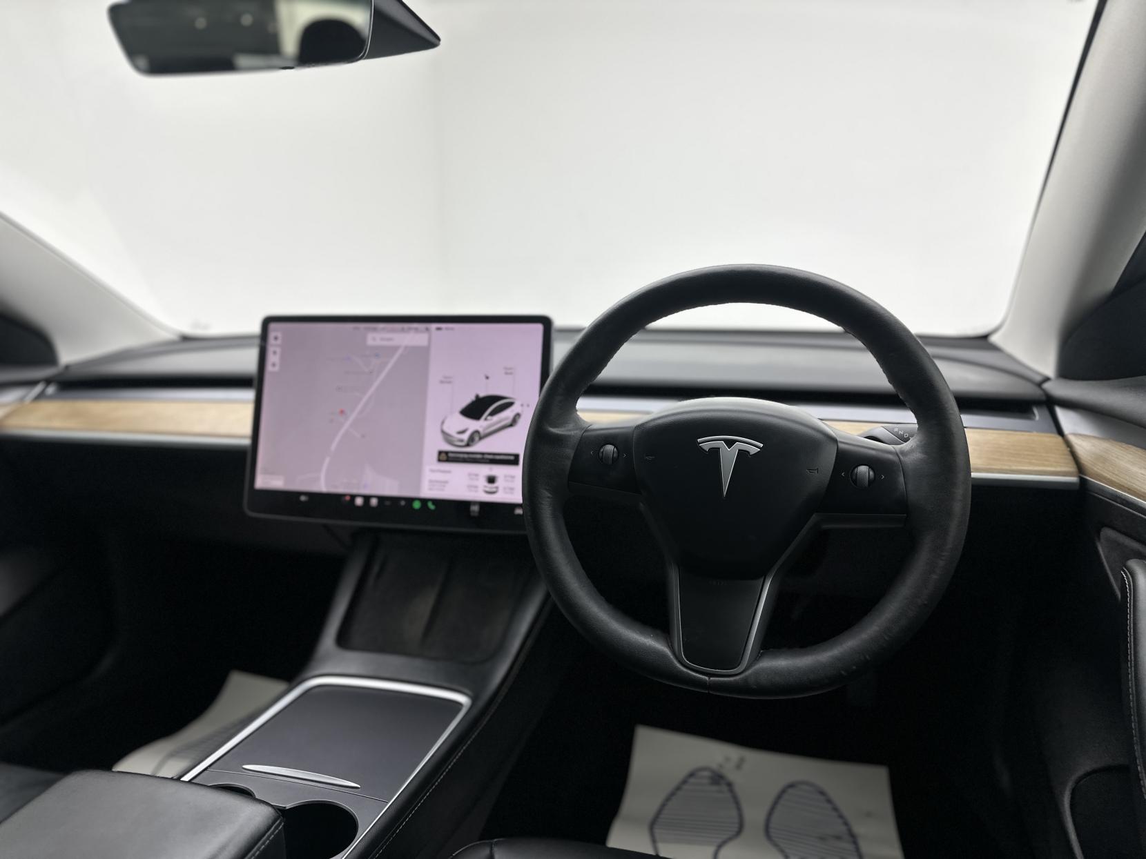 Tesla Model 3 Standard Range Plus Saloon 4dr Electric Auto RWD (241 bhp)