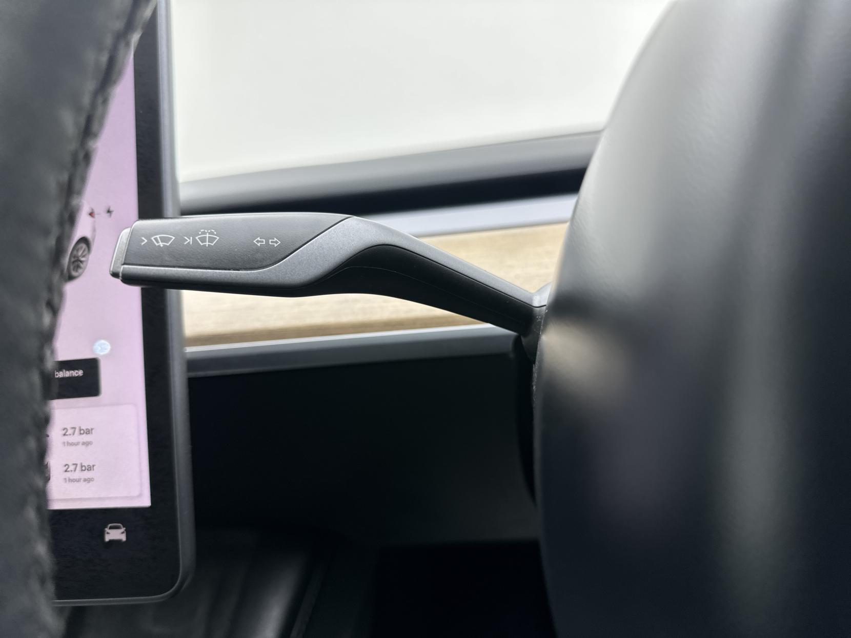 Tesla Model 3 Standard Range Plus Saloon 4dr Electric Auto RWD (241 bhp)