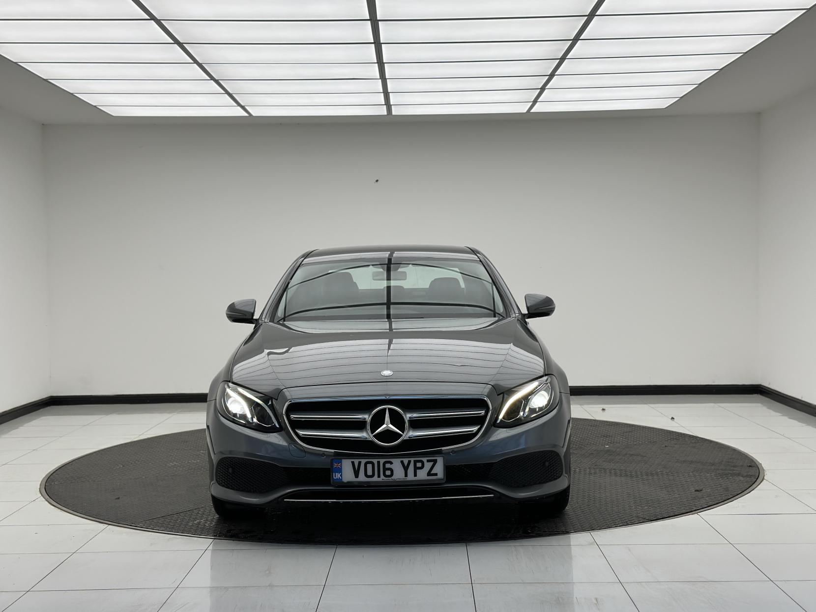 Mercedes-Benz E Class 2.0 E220d SE Saloon 4dr Diesel G-Tronic+ Euro 6 (s/s) (194 ps)