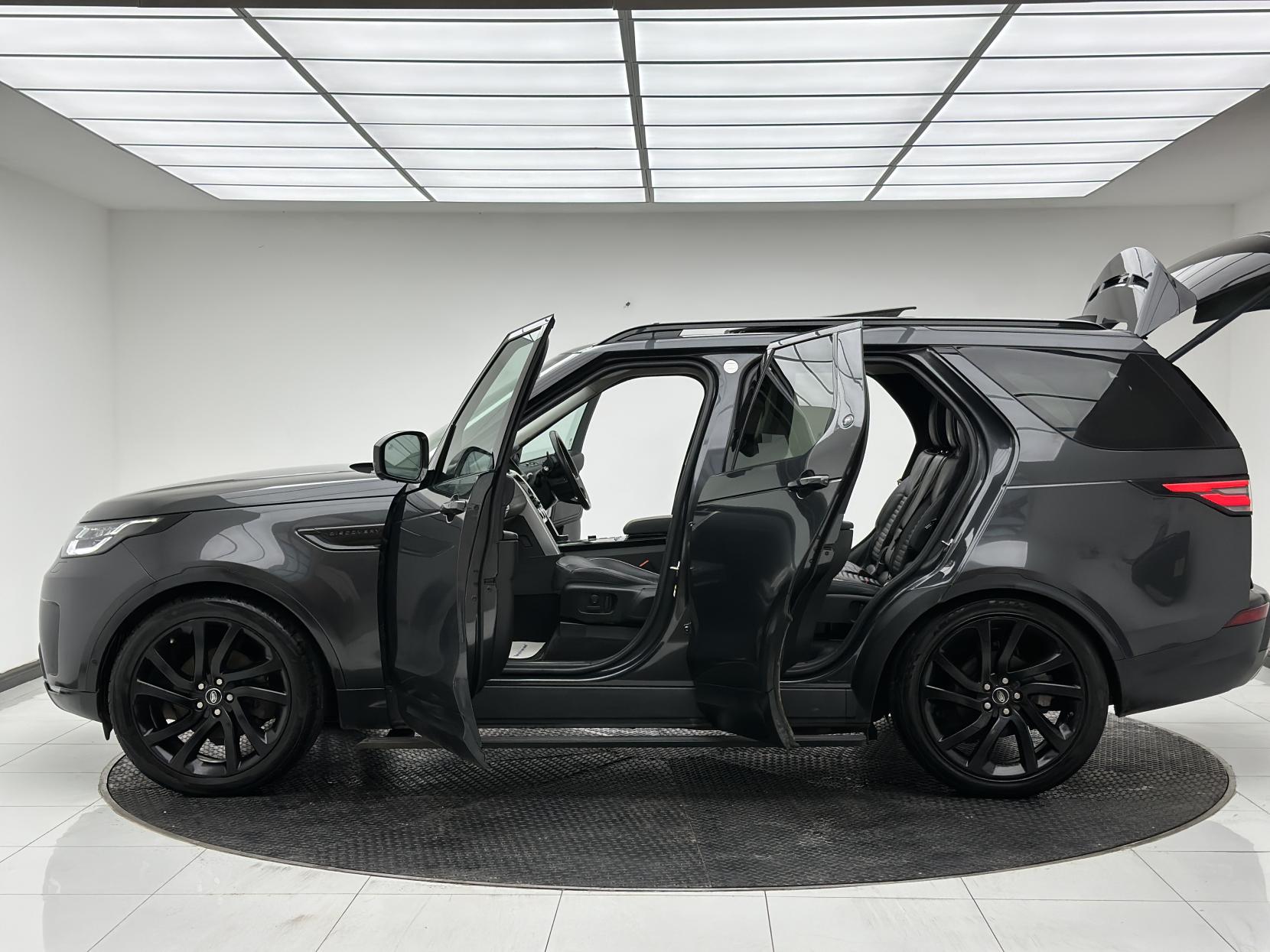 Land Rover Discovery 2.0 SD4 HSE Luxury SUV 5dr Diesel Auto 4WD Euro 6 (s/s) (240 ps)