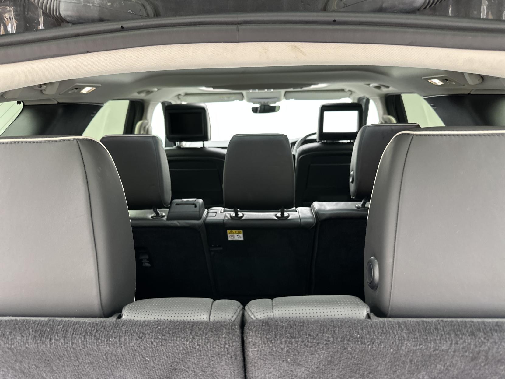 Land Rover Discovery 2.0 SD4 HSE Luxury SUV 5dr Diesel Auto 4WD Euro 6 (s/s) (240 ps)