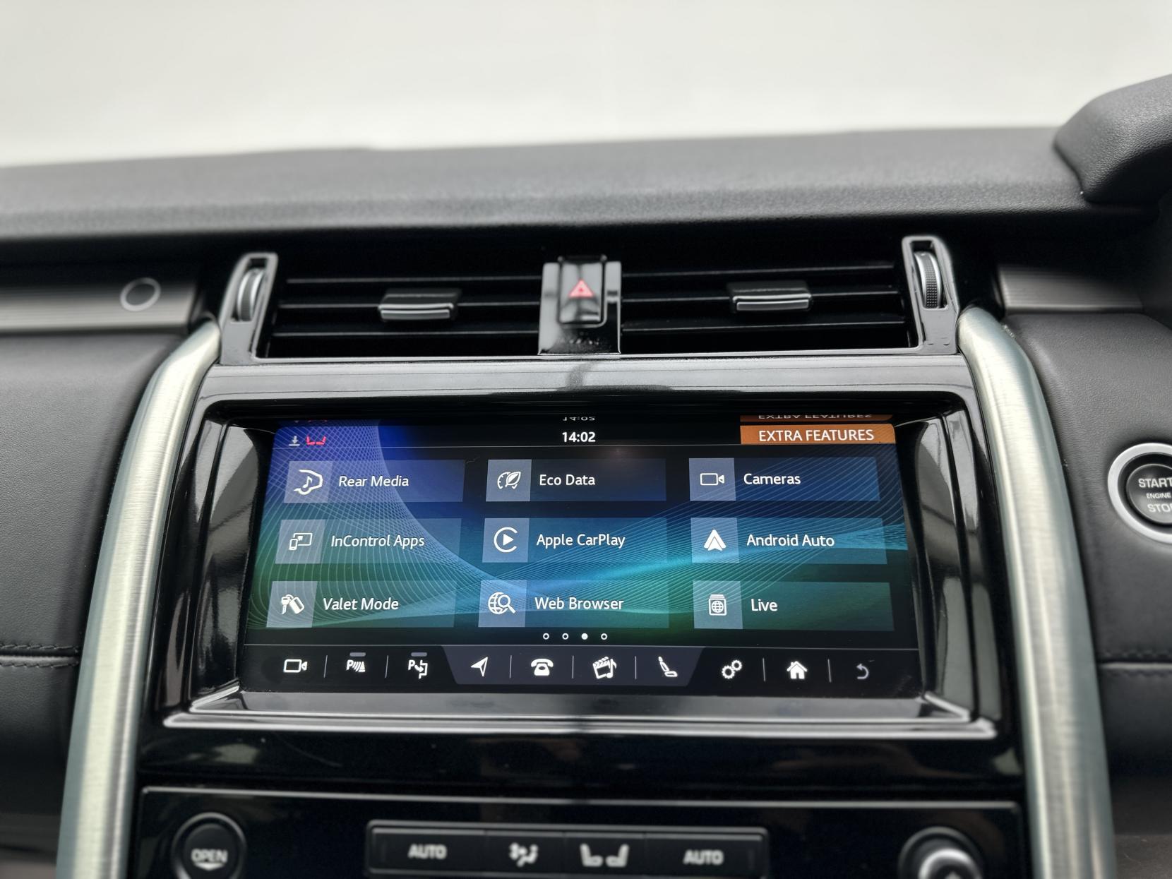 Land Rover Discovery 2.0 SD4 HSE Luxury SUV 5dr Diesel Auto 4WD Euro 6 (s/s) (240 ps)