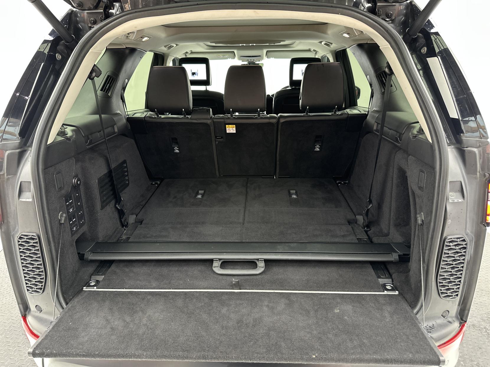 Land Rover Discovery 2.0 SD4 HSE Luxury SUV 5dr Diesel Auto 4WD Euro 6 (s/s) (240 ps)