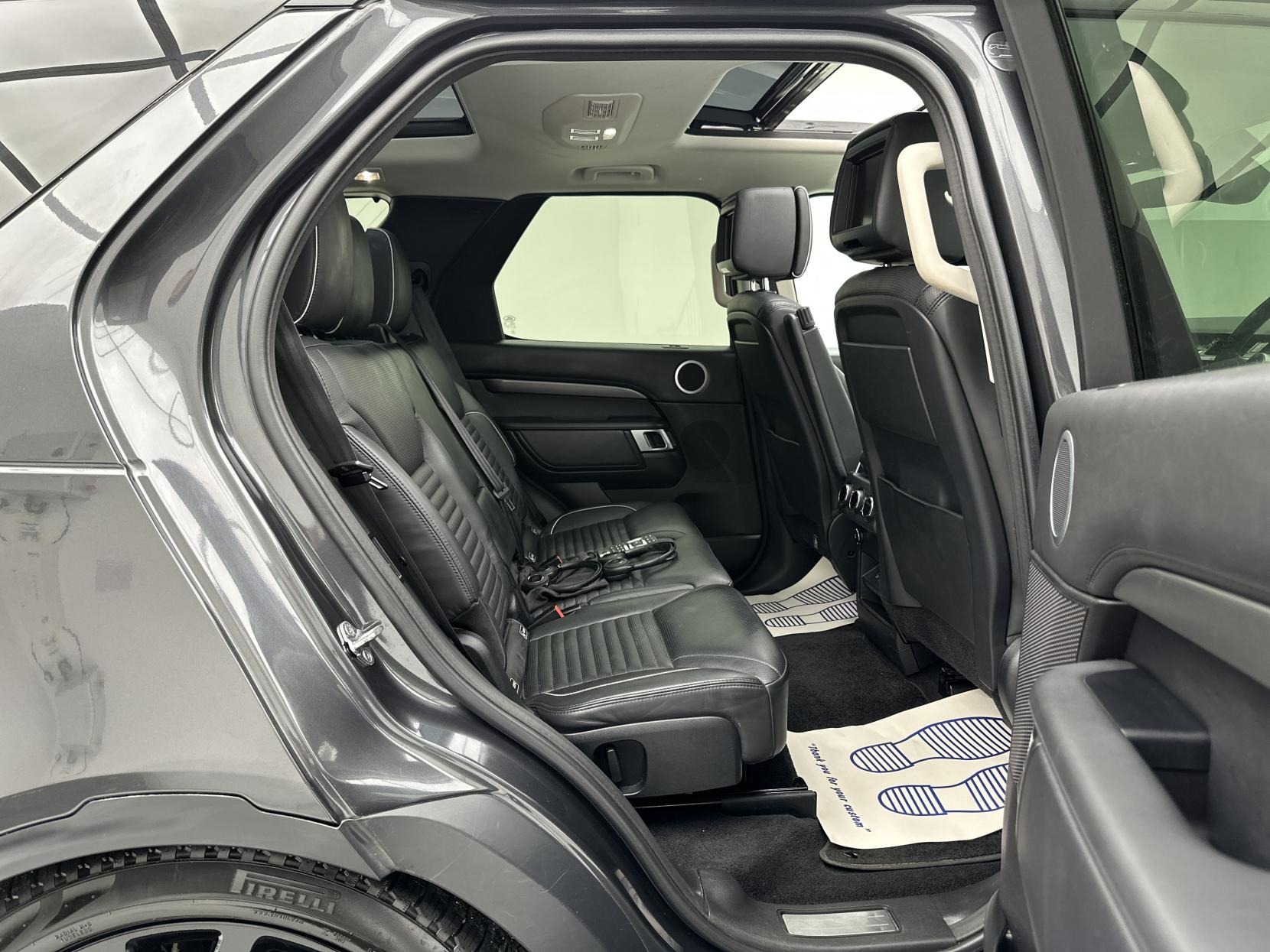 Land Rover Discovery 2.0 SD4 HSE Luxury SUV 5dr Diesel Auto 4WD Euro 6 (s/s) (240 ps)