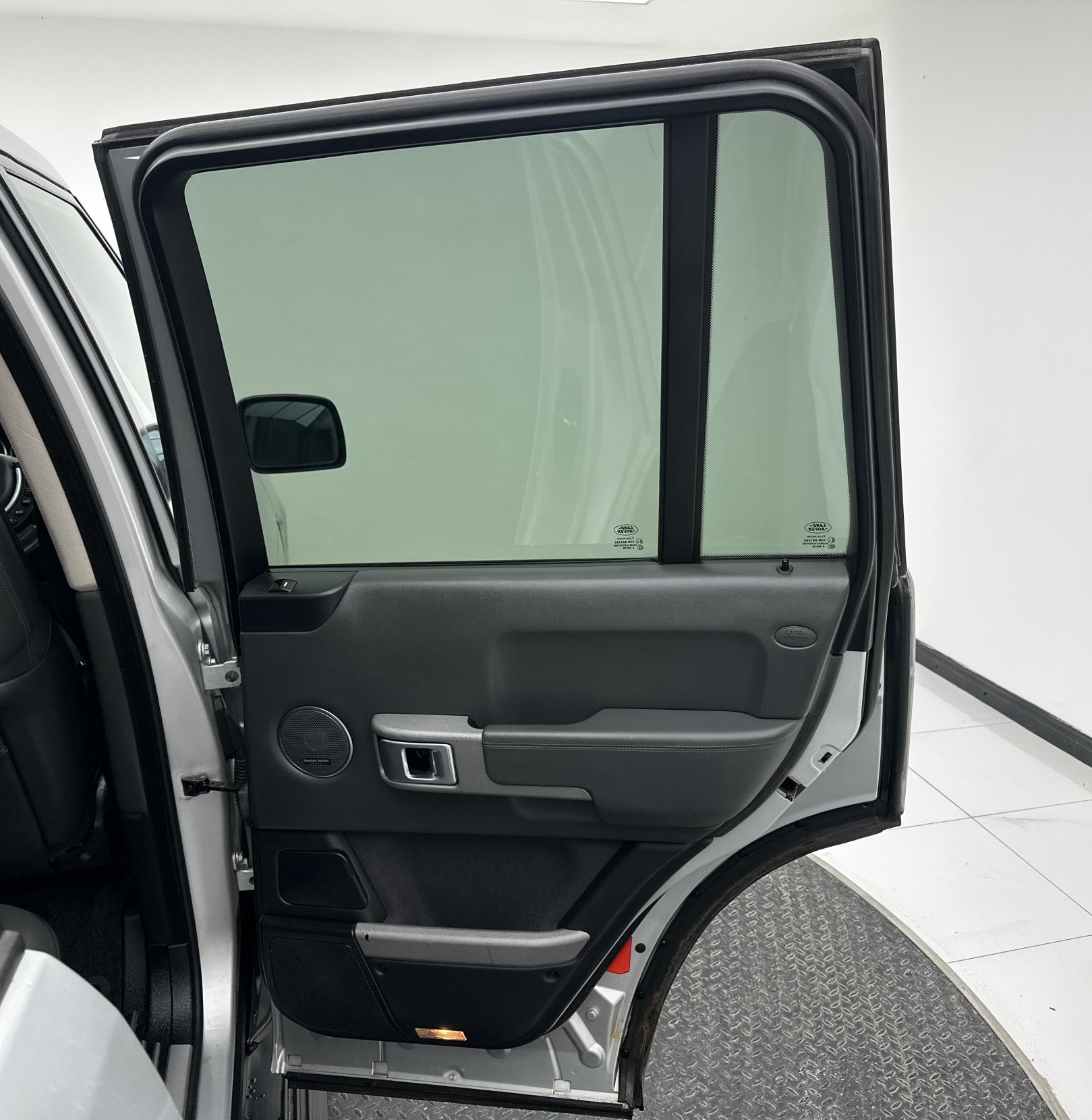 Land Rover Range Rover 3.6 TD V8 Vogue SUV 5dr Diesel Automatic (299 g/km, 272 bhp)