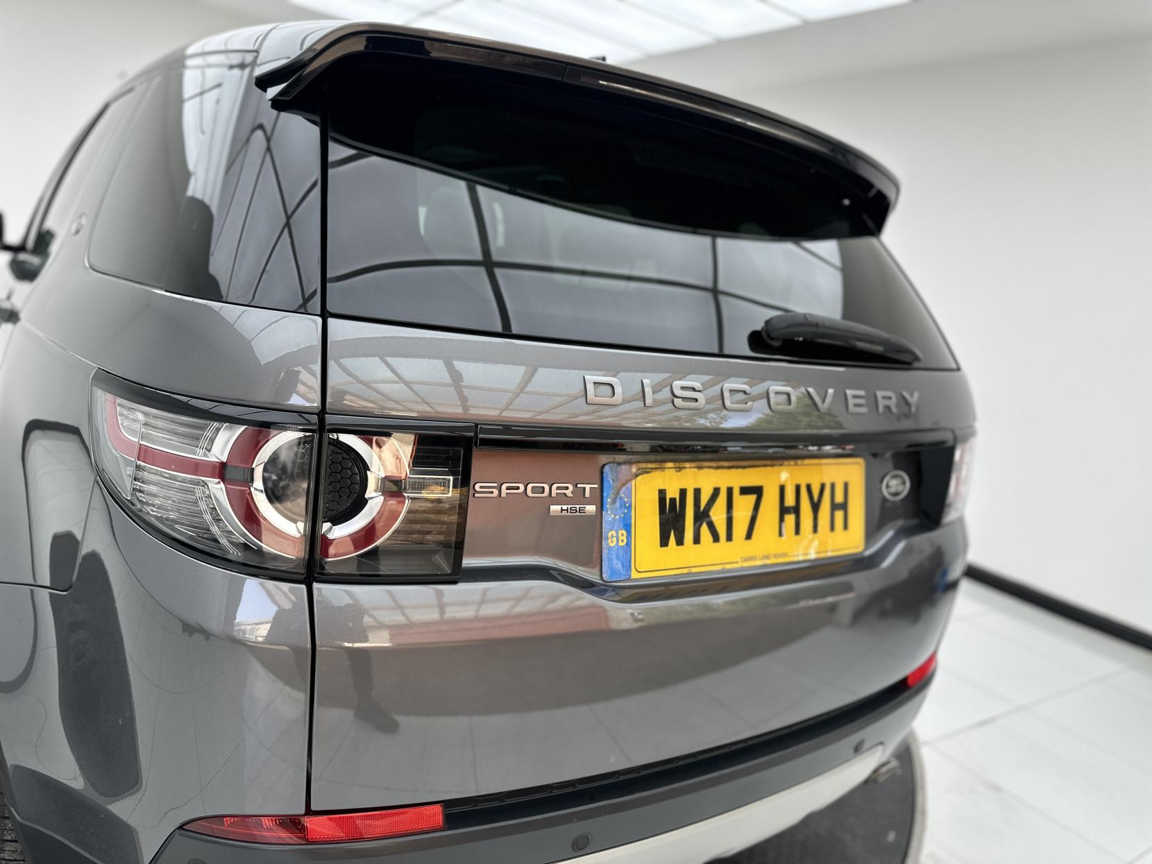 Land Rover Discovery Sport 2.0 TD4 HSE SUV 5dr Diesel Auto 4WD Euro 6 (s/s) (180 ps)