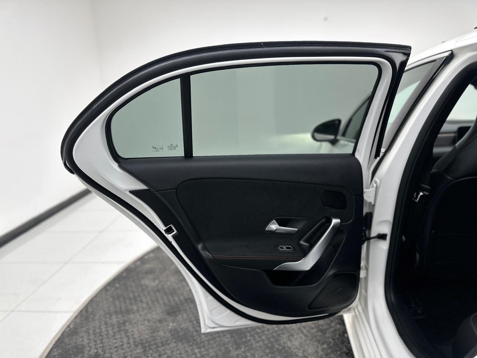 Mercedes-Benz A Class 2.0 A200d AMG Line (Premium Plus) Hatchback 5dr Diesel 8G-DCT Euro 6 (s/s) (150 ps)