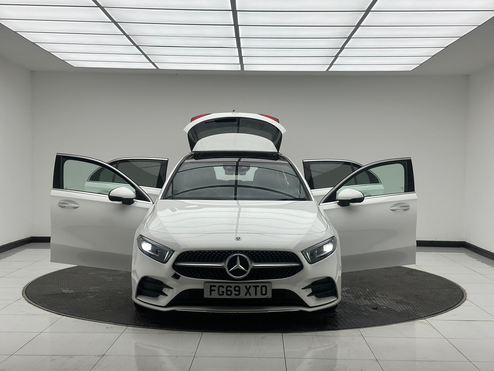 Mercedes-Benz A Class 2.0 A200d AMG Line (Premium Plus) Hatchback 5dr Diesel 8G-DCT Euro 6 (s/s) (150 ps)