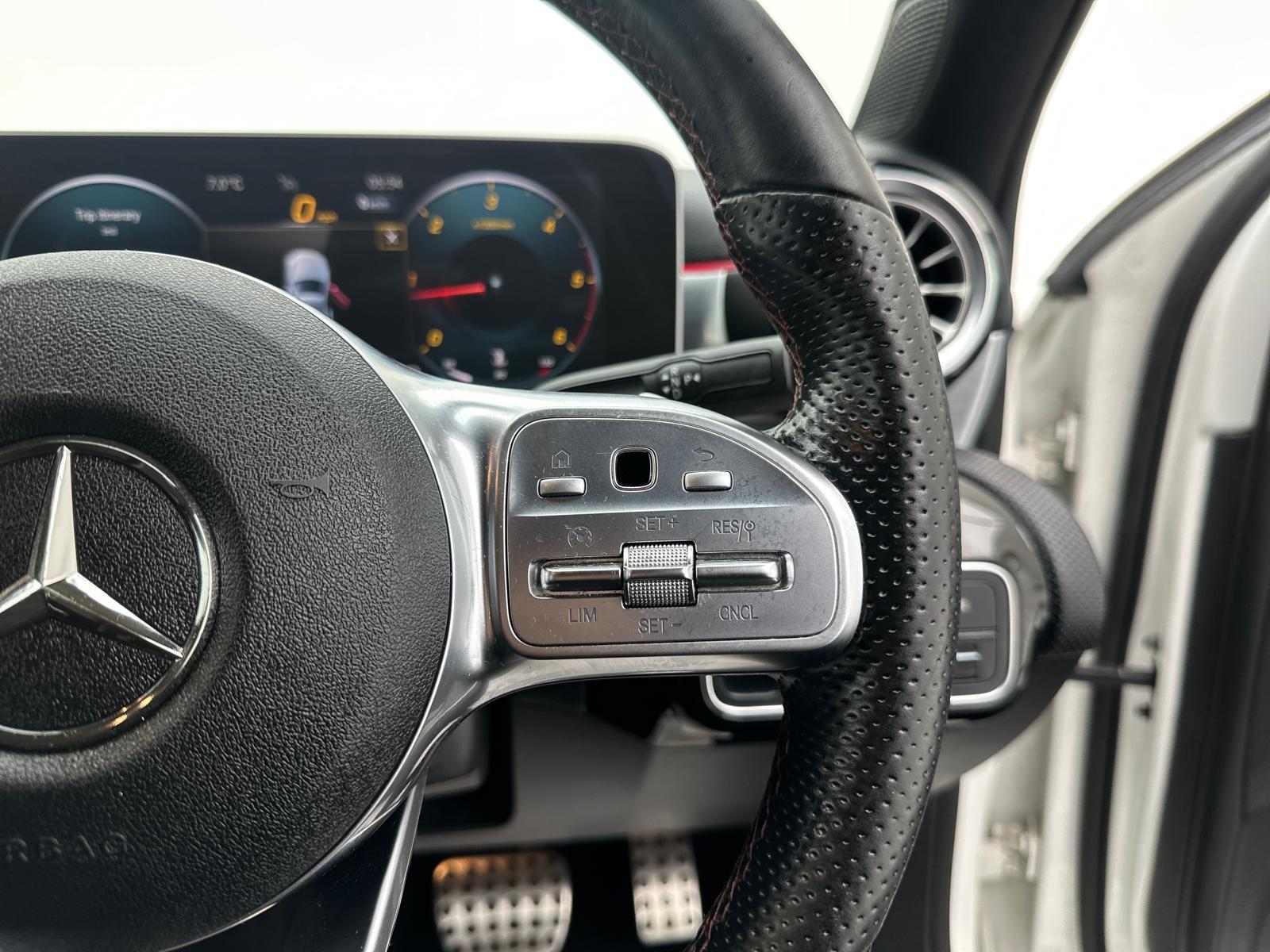 Mercedes-Benz A Class 2.0 A200d AMG Line (Premium Plus) Hatchback 5dr Diesel 8G-DCT Euro 6 (s/s) (150 ps)