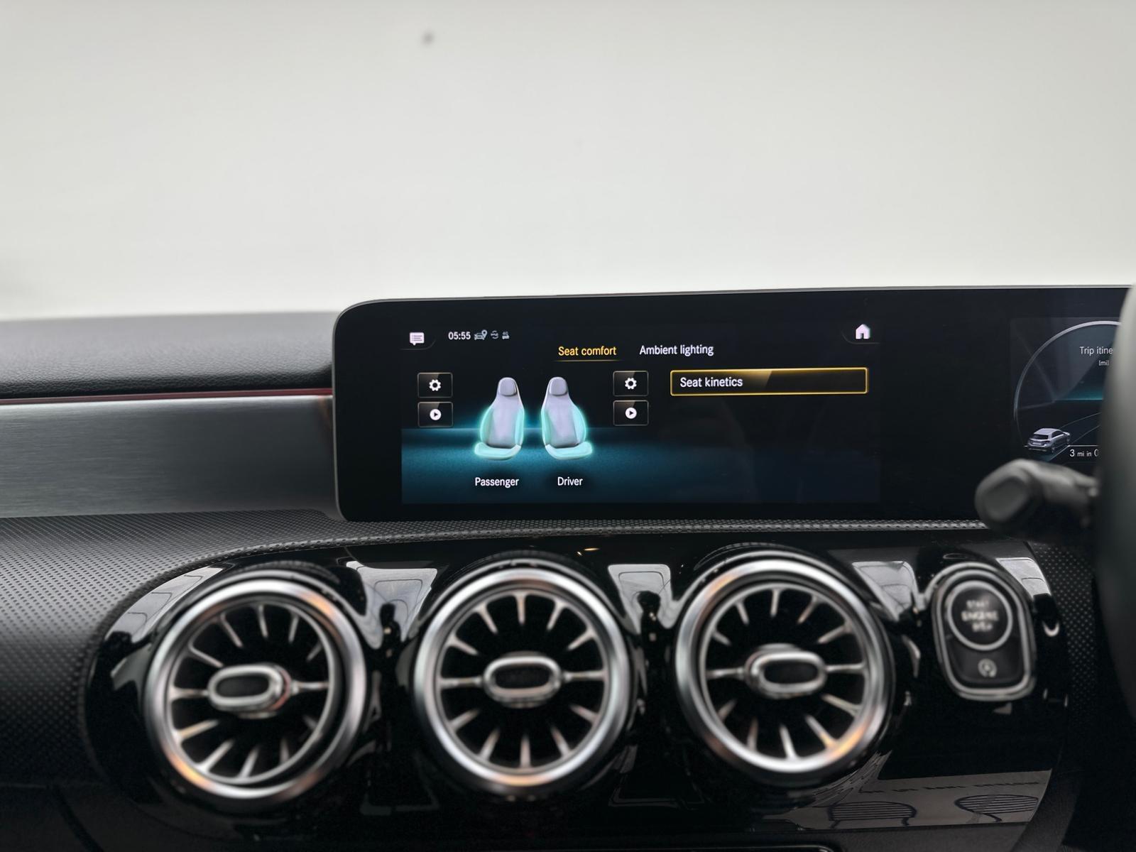 Mercedes-Benz A Class 2.0 A200d AMG Line (Premium Plus) Hatchback 5dr Diesel 8G-DCT Euro 6 (s/s) (150 ps)