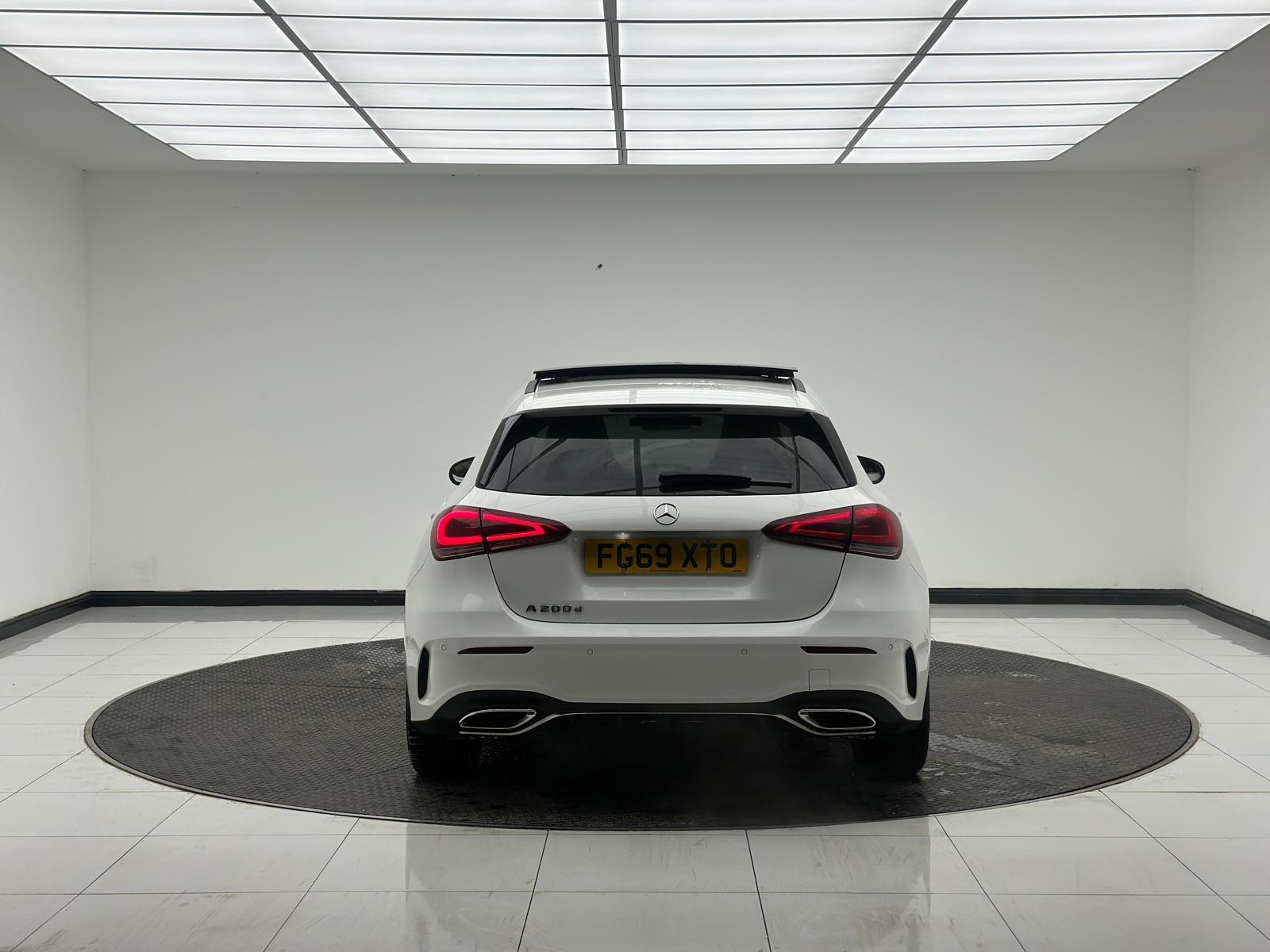 Mercedes-Benz A Class 2.0 A200d AMG Line (Premium Plus) Hatchback 5dr Diesel 8G-DCT Euro 6 (s/s) (150 ps)