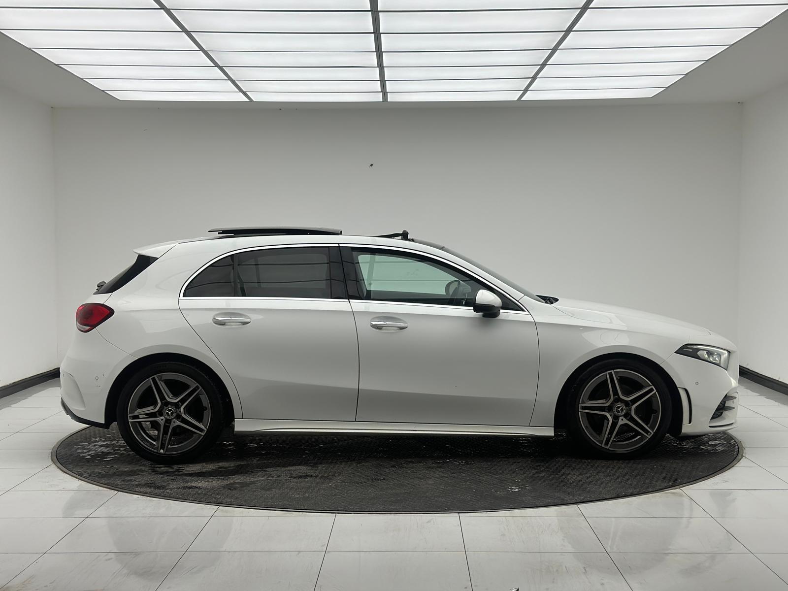 Mercedes-Benz A Class 2.0 A200d AMG Line (Premium Plus) Hatchback 5dr Diesel 8G-DCT Euro 6 (s/s) (150 ps)