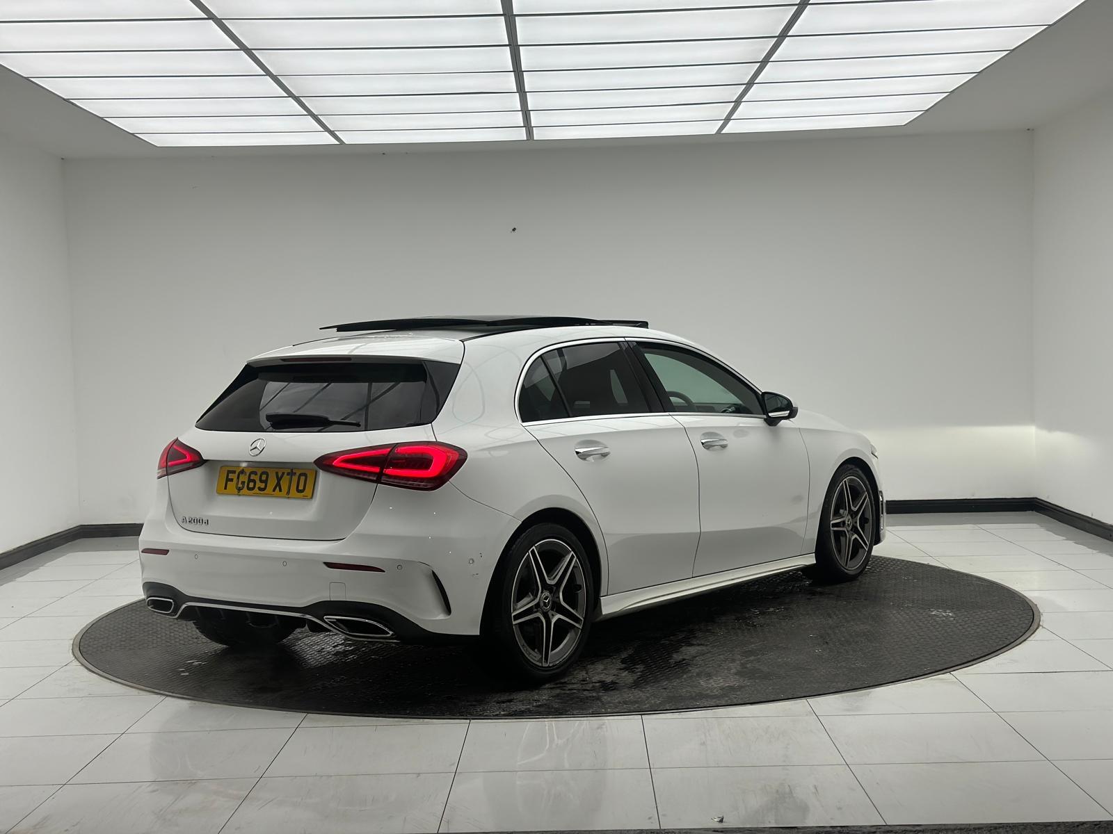 Mercedes-Benz A Class 2.0 A200d AMG Line (Premium Plus) Hatchback 5dr Diesel 8G-DCT Euro 6 (s/s) (150 ps)