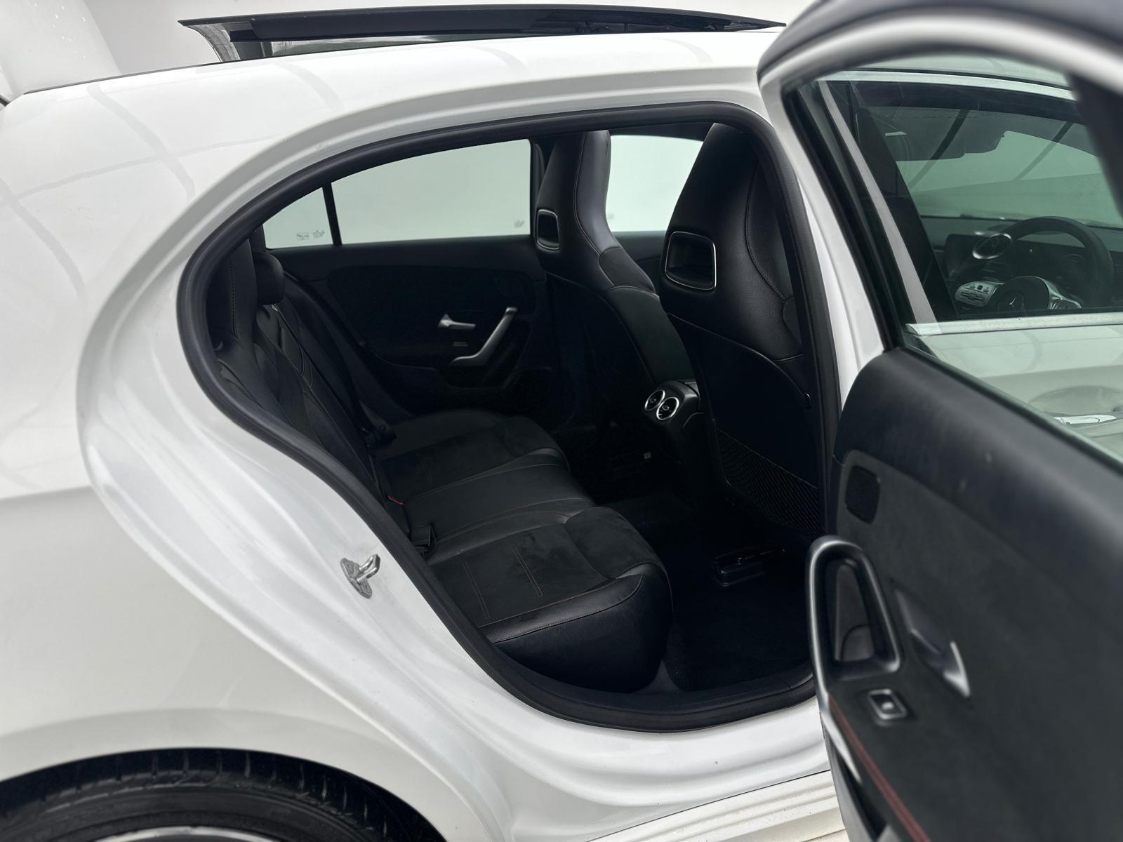 Mercedes-Benz A Class 2.0 A200d AMG Line (Premium Plus) Hatchback 5dr Diesel 8G-DCT Euro 6 (s/s) (150 ps)