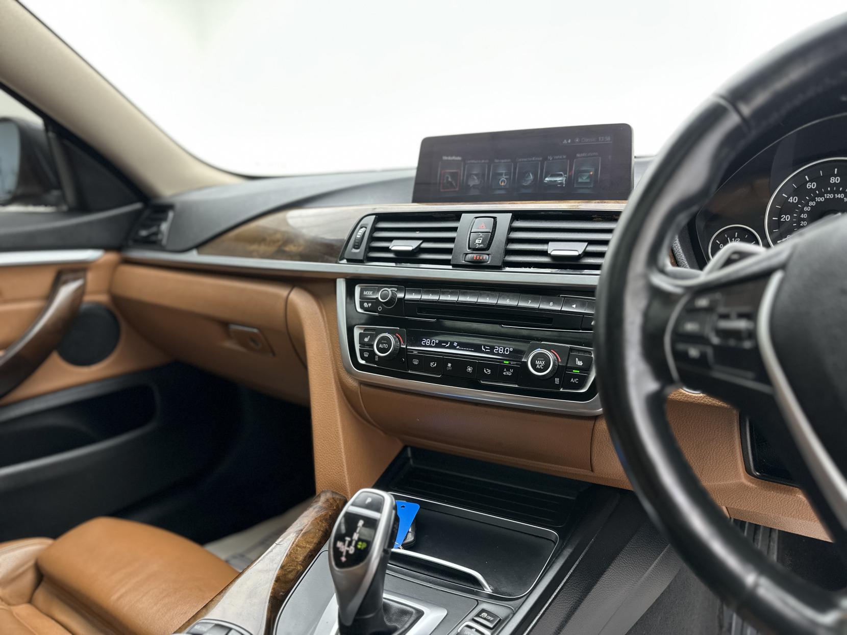 BMW 4 Series Gran Coupe 2.0 430i Luxury Hatchback 5dr Petrol Auto Euro 6 (s/s) (252 ps)