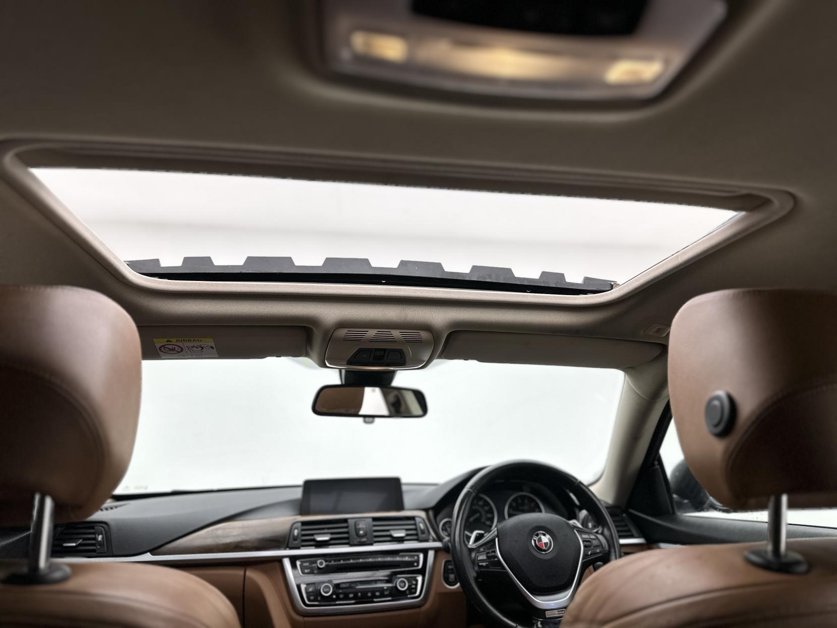 BMW 4 Series Gran Coupe 2.0 430i Luxury Hatchback 5dr Petrol Auto Euro 6 (s/s) (252 ps)