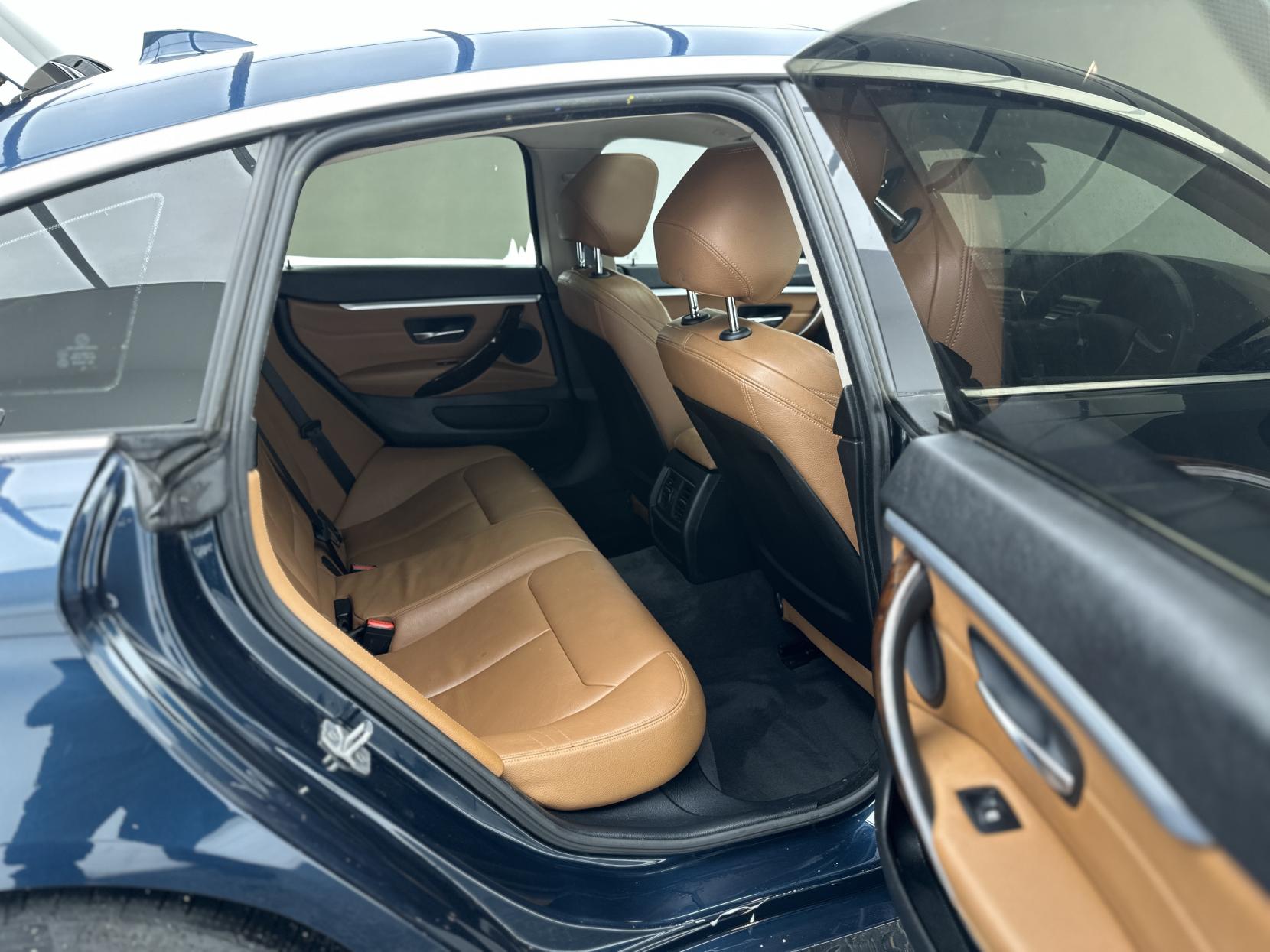 BMW 4 Series Gran Coupe 2.0 430i Luxury Hatchback 5dr Petrol Auto Euro 6 (s/s) (252 ps)