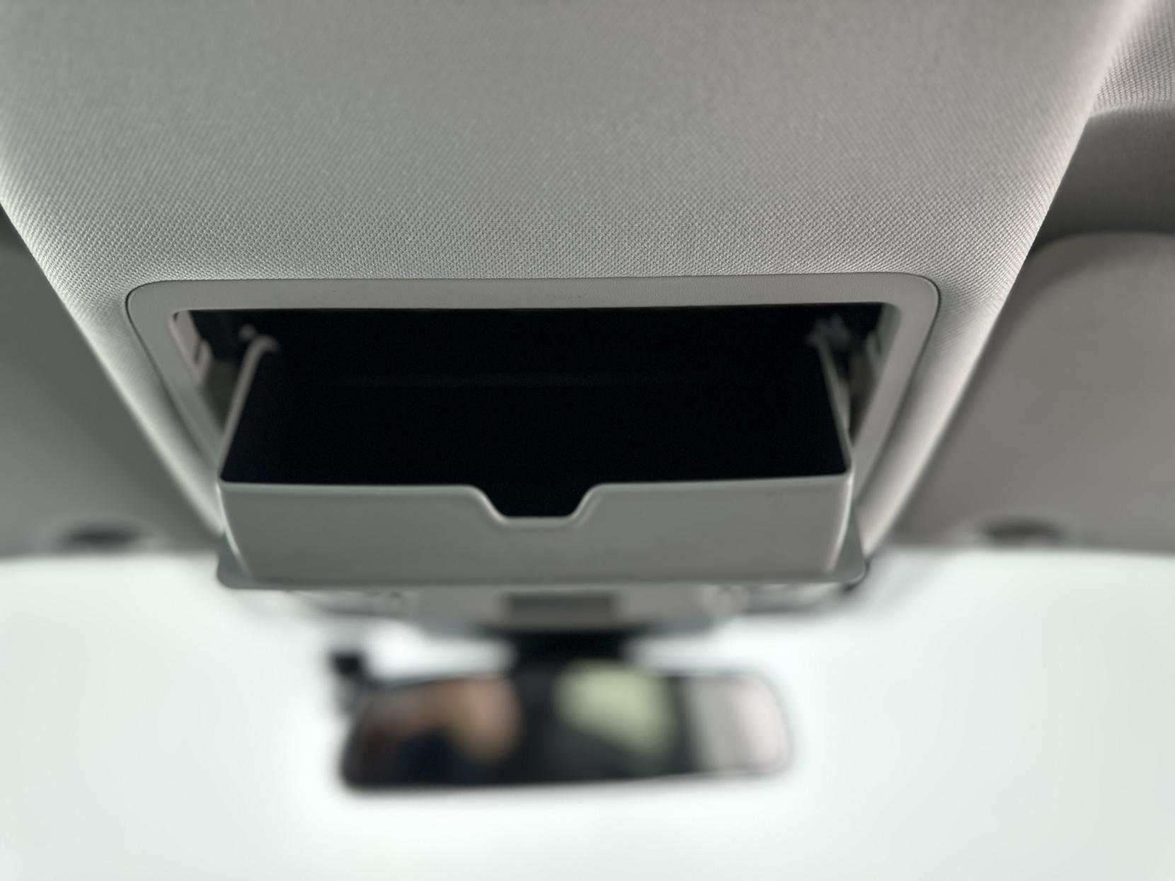 Land Rover Discovery Sport 2.0 TD4 HSE Black SUV 5dr Diesel Auto 4WD Euro 6 (s/s) (180 ps)