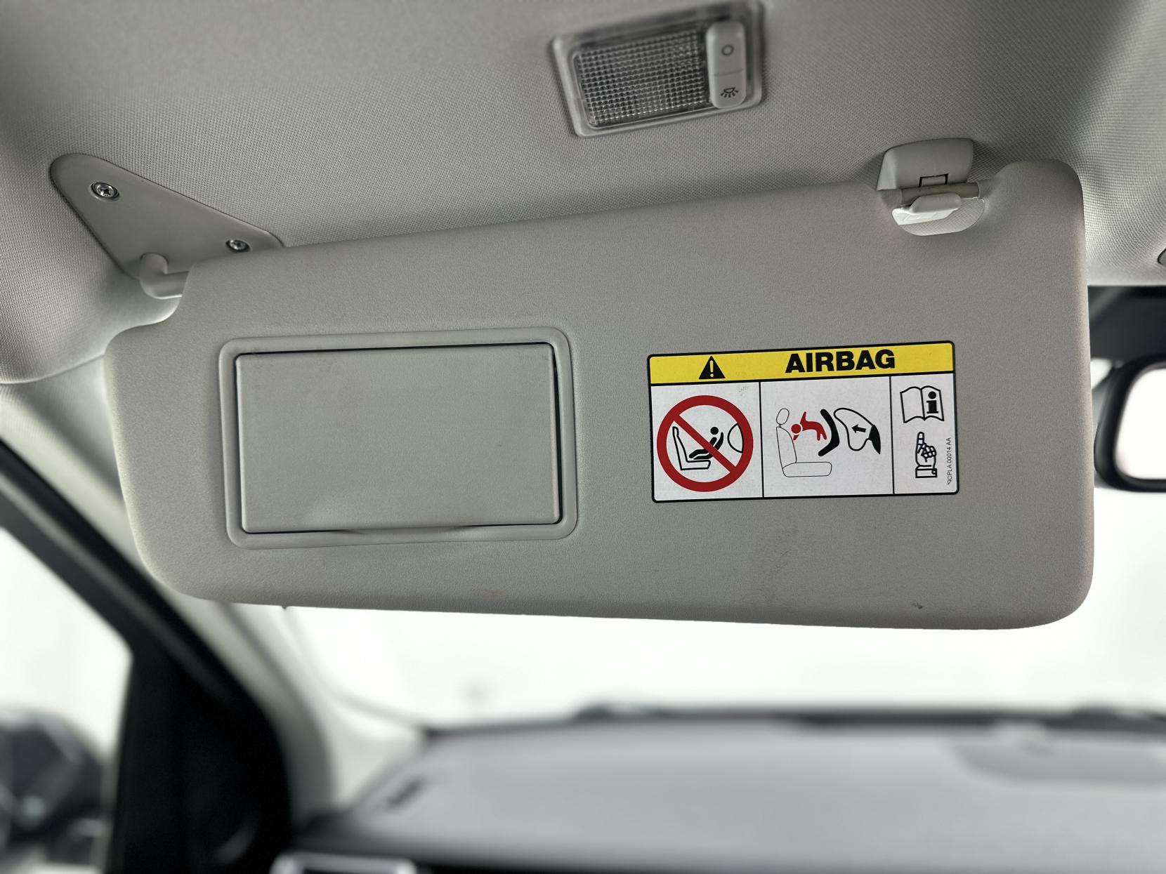 Land Rover Discovery Sport 2.0 TD4 HSE Black SUV 5dr Diesel Auto 4WD Euro 6 (s/s) (180 ps)