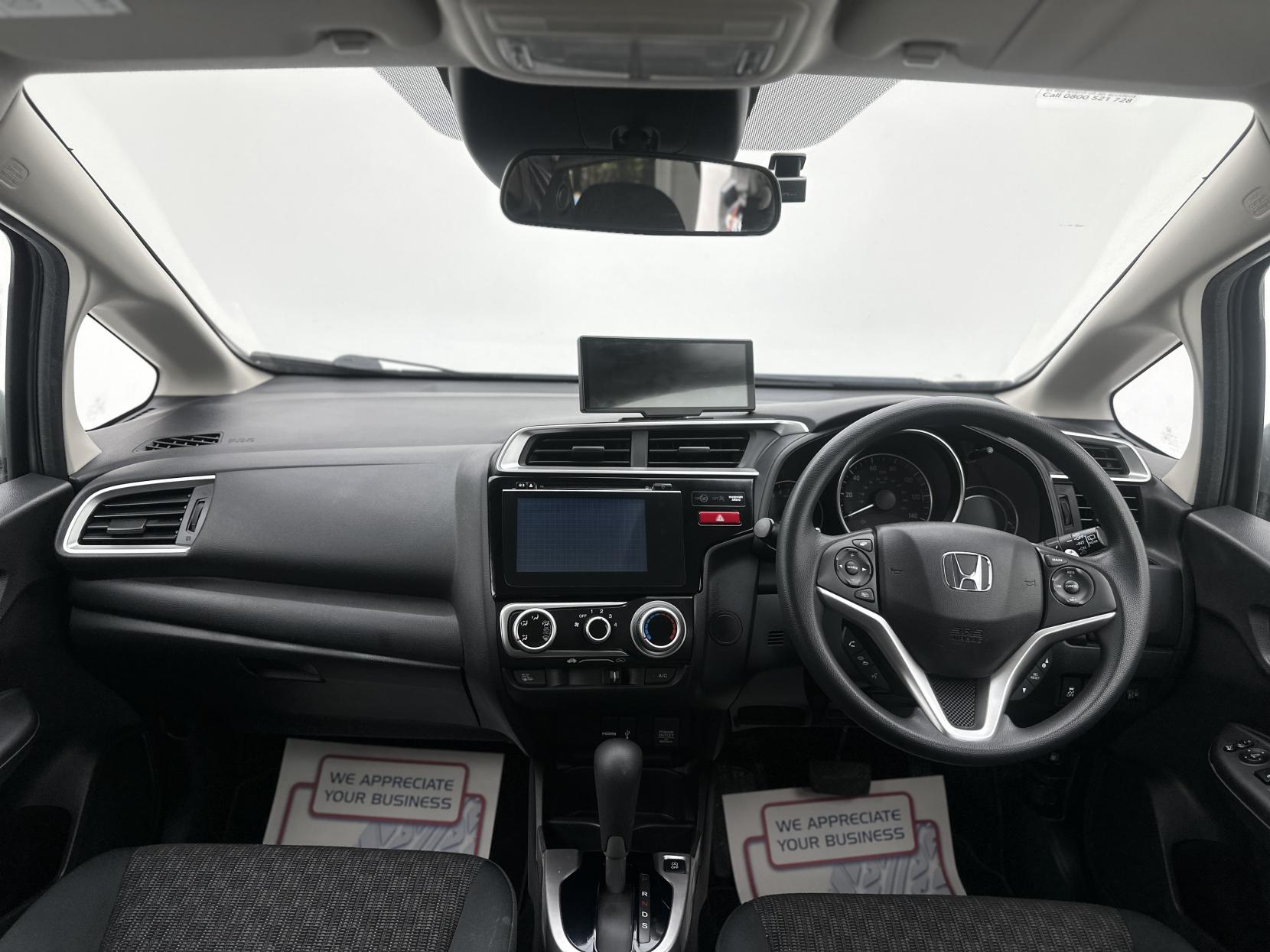 Honda Jazz 1.3 i-VTEC SE Hatchback 5dr Petrol CVT Euro 6 (s/s) (102 ps)