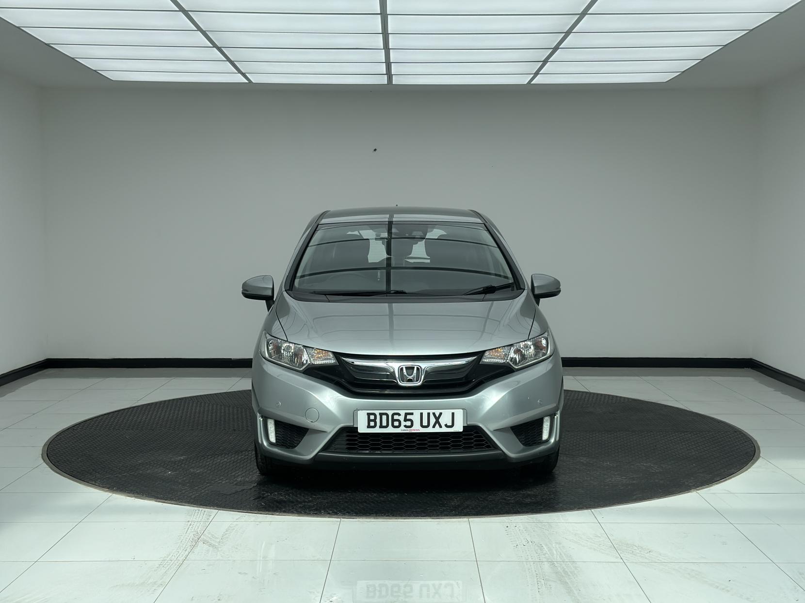 Honda Jazz 1.3 i-VTEC SE Hatchback 5dr Petrol CVT Euro 6 (s/s) (102 ps)
