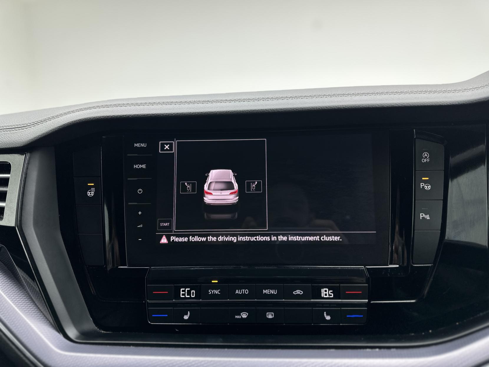 Volkswagen Touareg 3.0 TDI V6 R-Line SUV 5dr Diesel Tiptronic 4Motion Euro 6 (s/s) (231 ps)