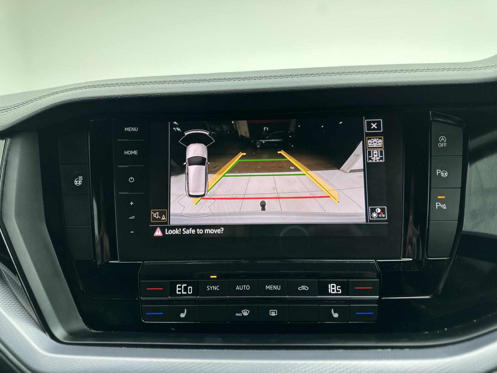 Volkswagen Touareg 3.0 TDI V6 R-Line SUV 5dr Diesel Tiptronic 4Motion Euro 6 (s/s) (231 ps)